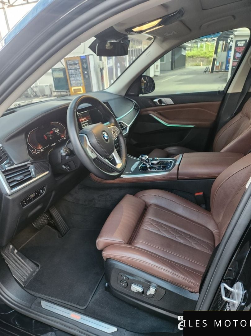 BMW X7 (G07) 2022 — миниатюра 9