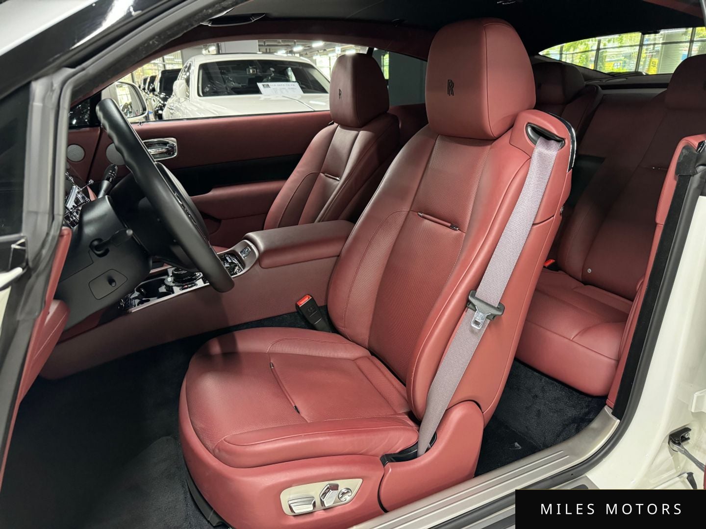 Rolls-Royce Wraith 2016 — миниатюра 7
