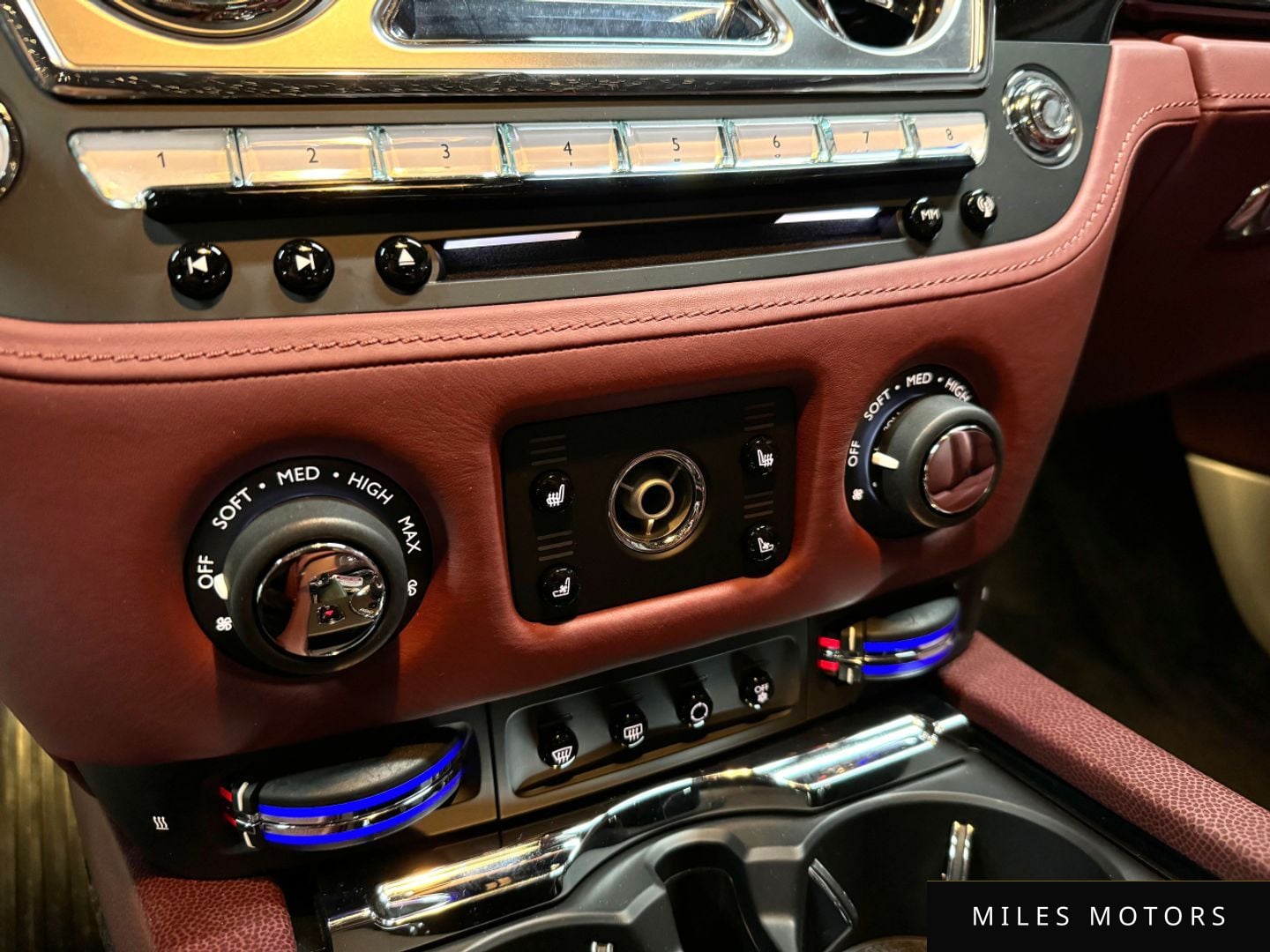 Rolls-Royce Wraith 2016 — миниатюра 10