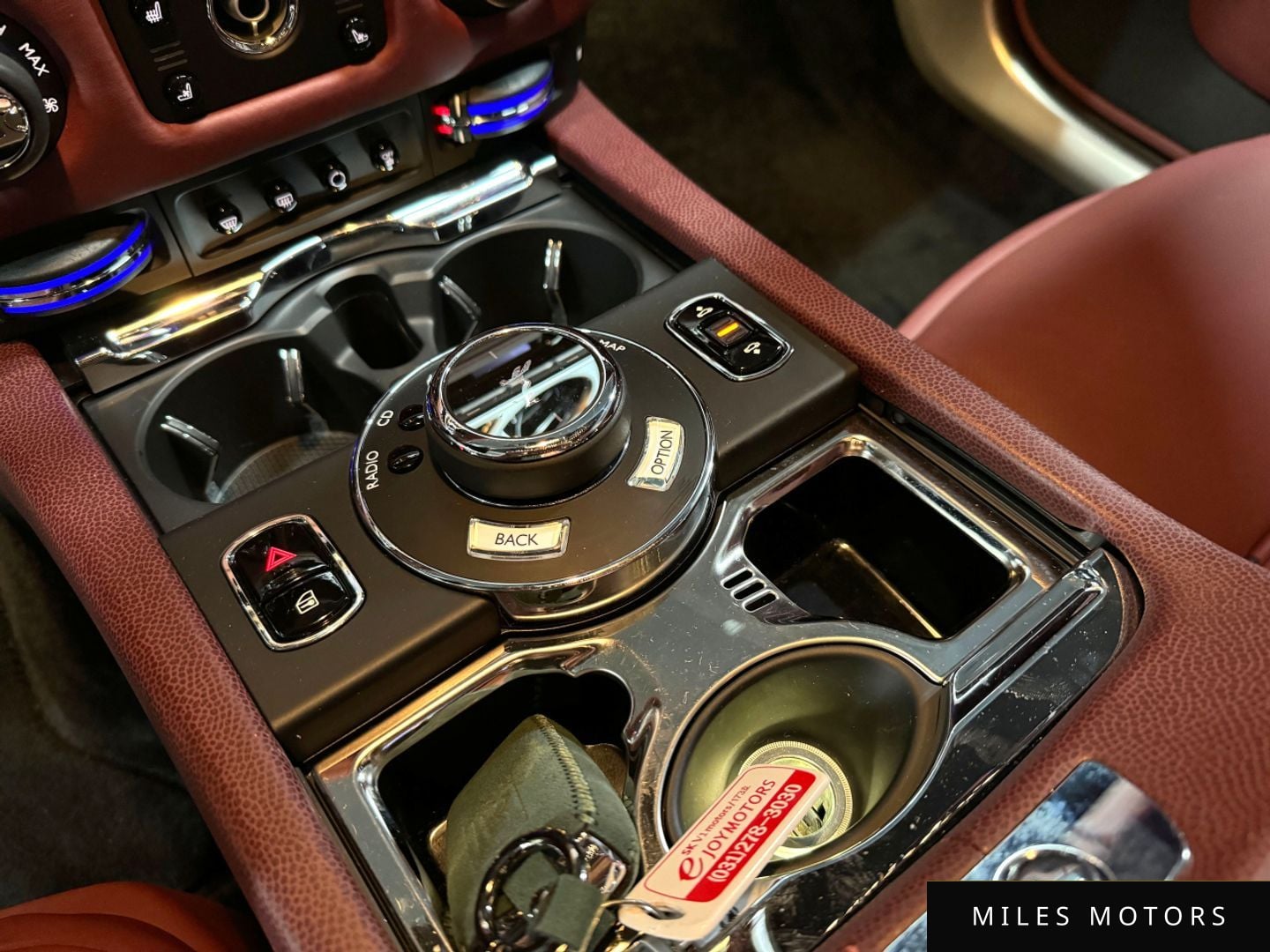 Rolls-Royce Wraith 2016 — миниатюра 11