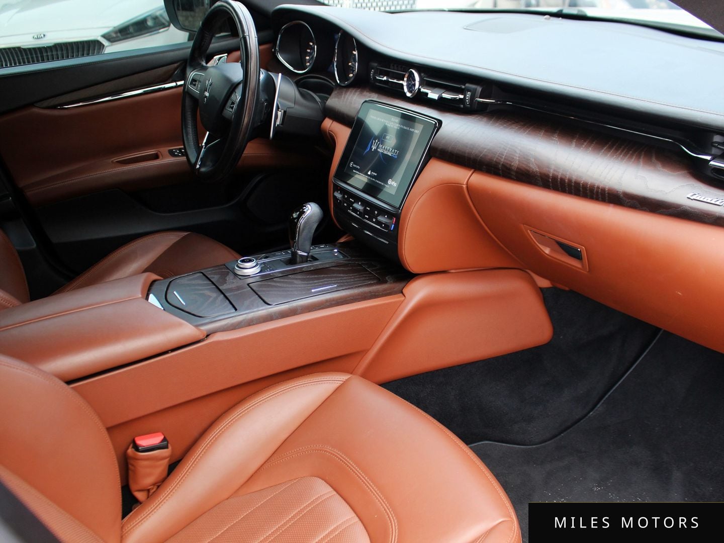 Maserati Quattroporte 2018 — миниатюра 9