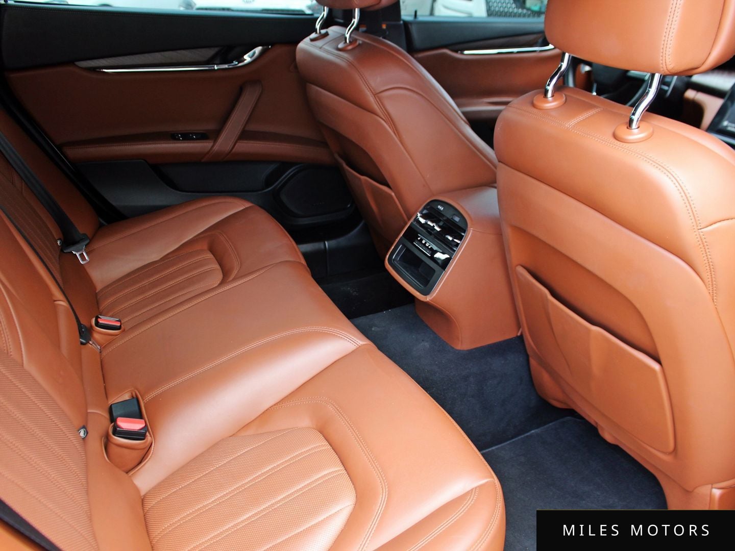 Maserati Quattroporte 2018 — миниатюра 10