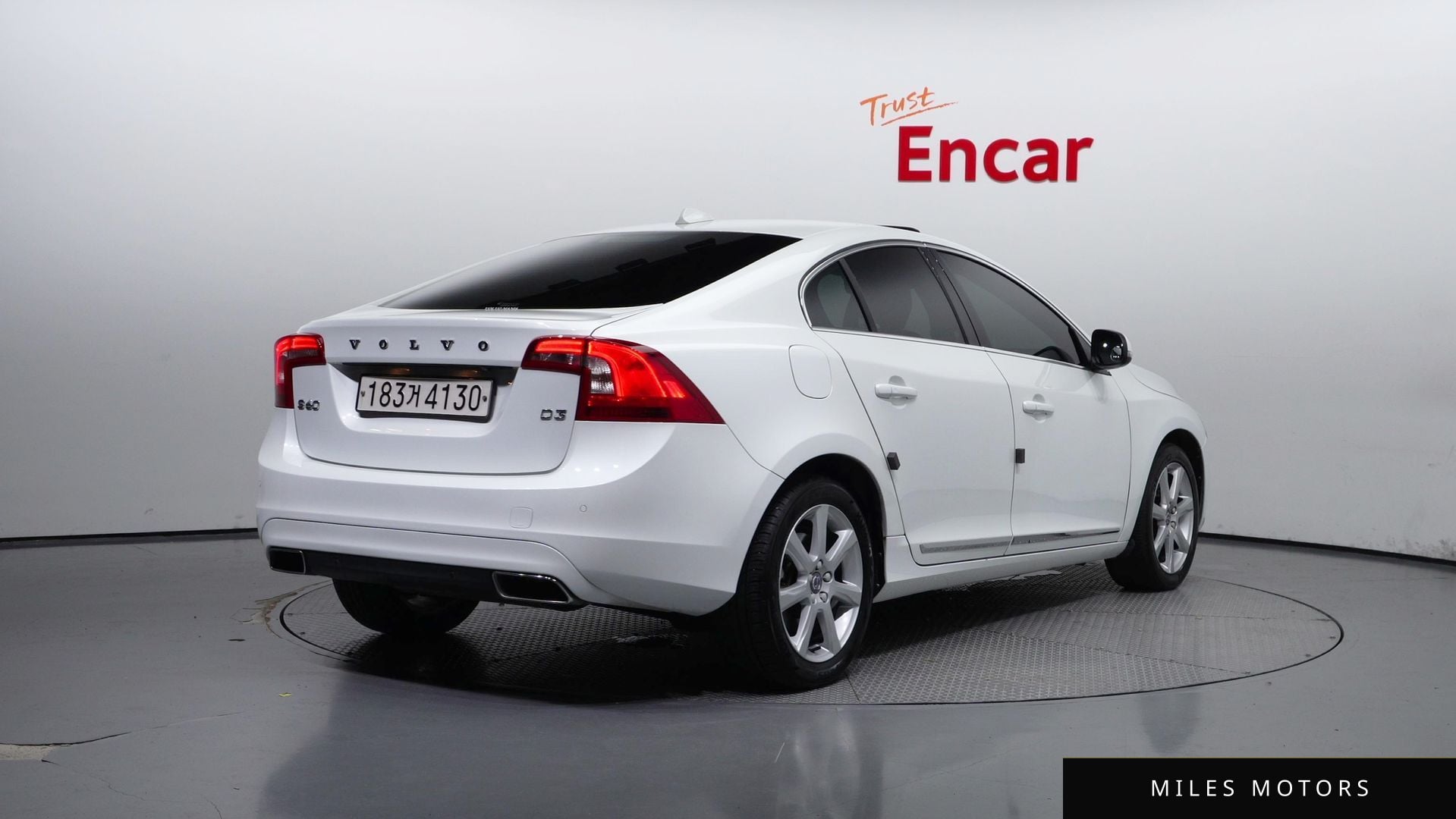 Volvo S60 2017 — миниатюра 2
