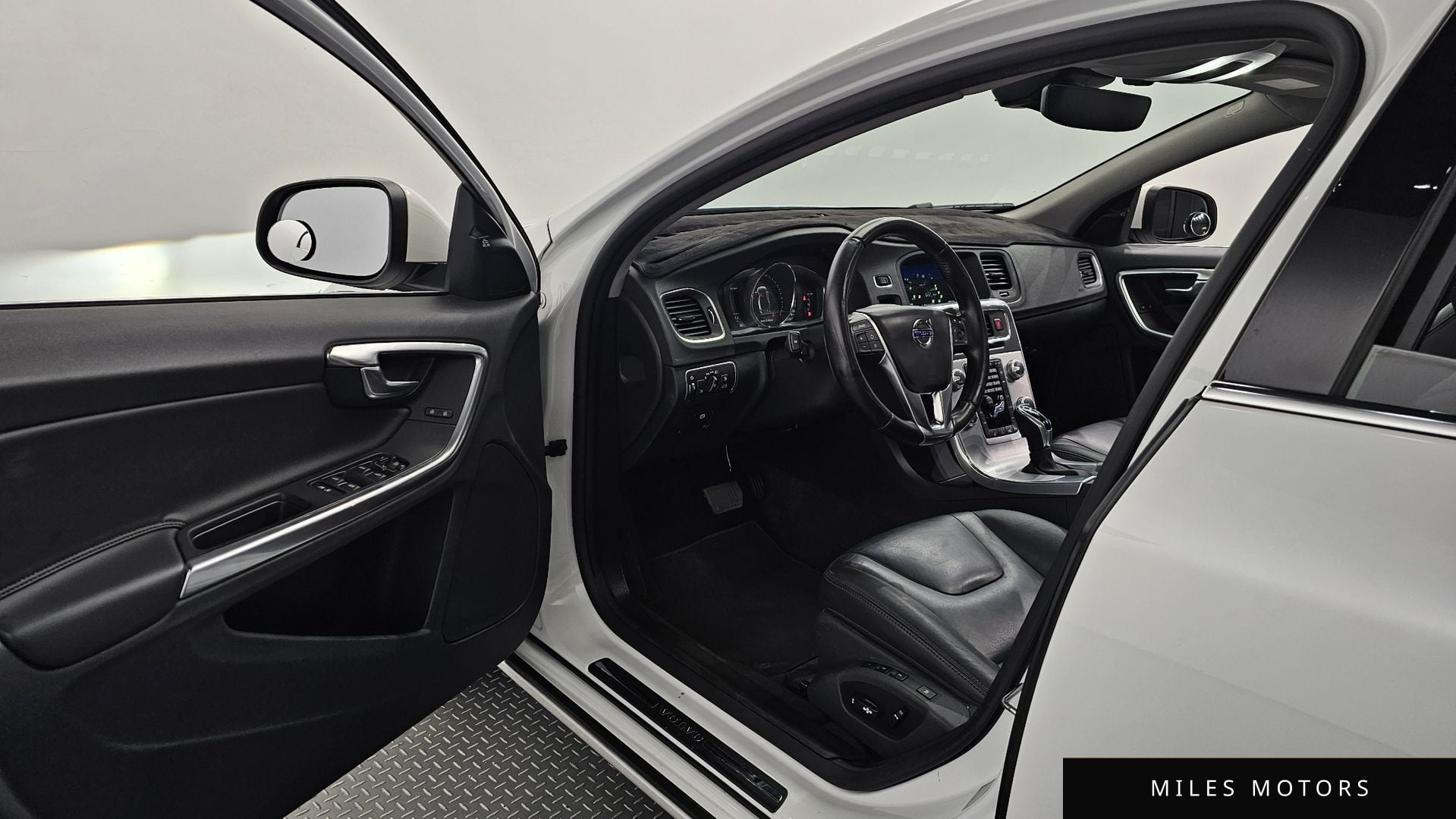 Volvo S60 2017 — миниатюра 10