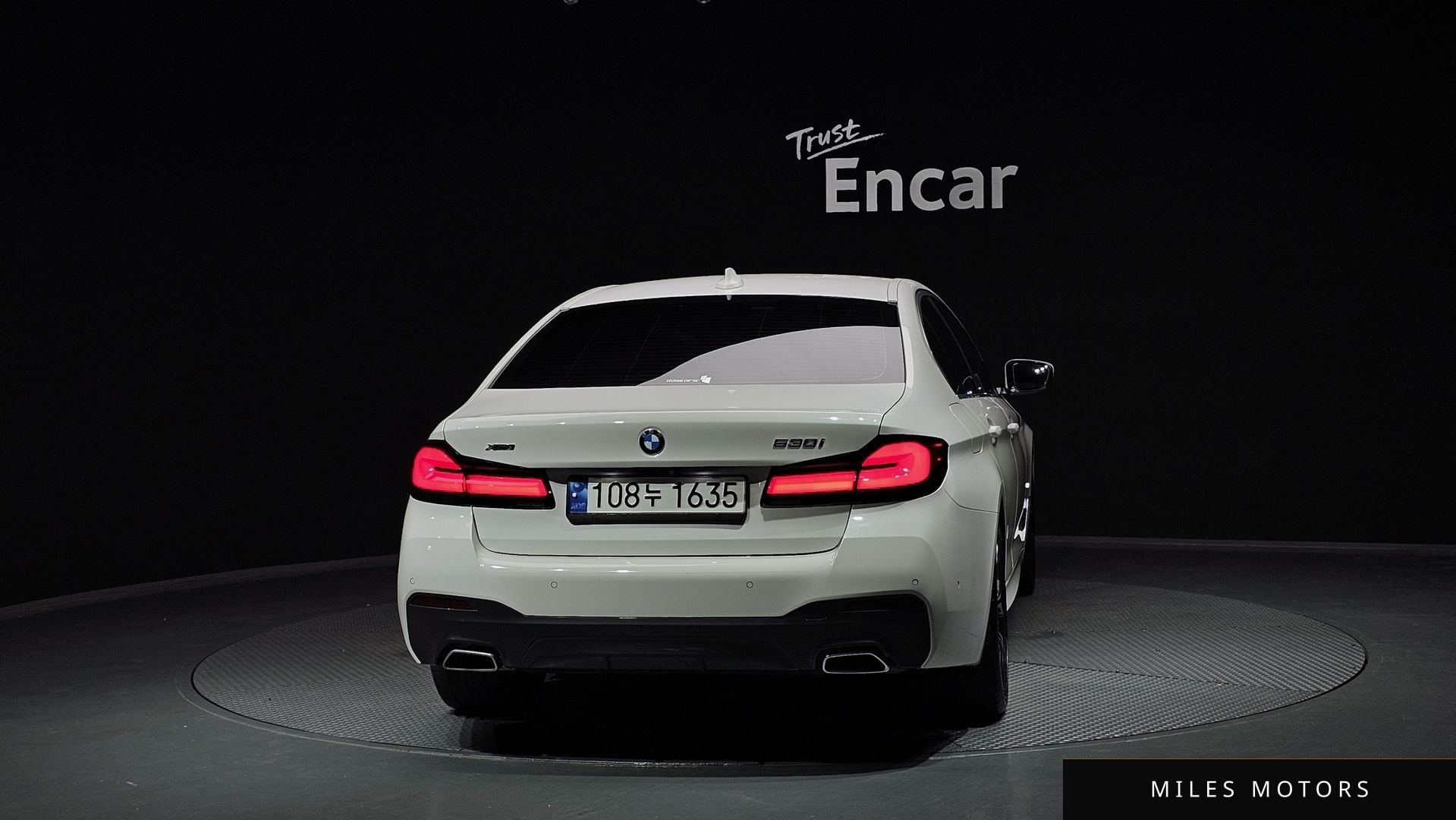 BMW 5 Series (G30) 2023 — миниатюра 4