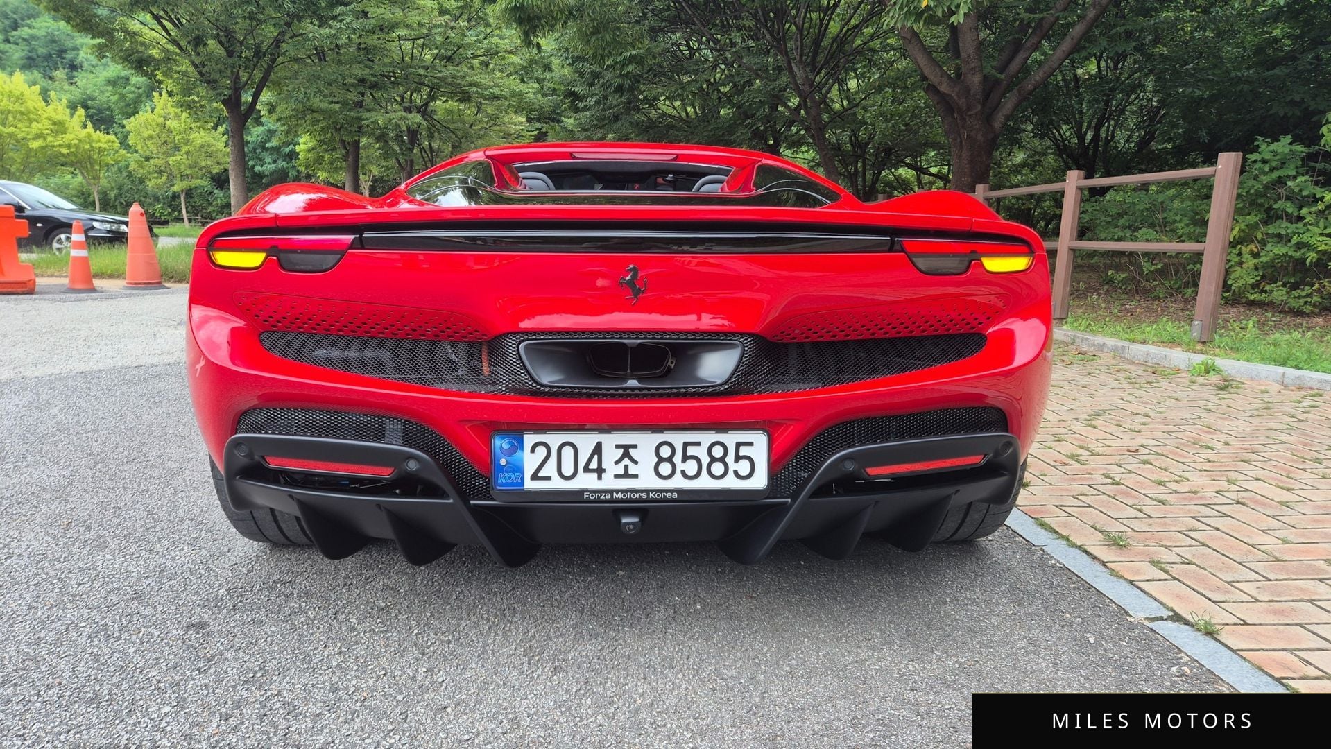 Ferrari 296 GTS 2024 — миниатюра 4