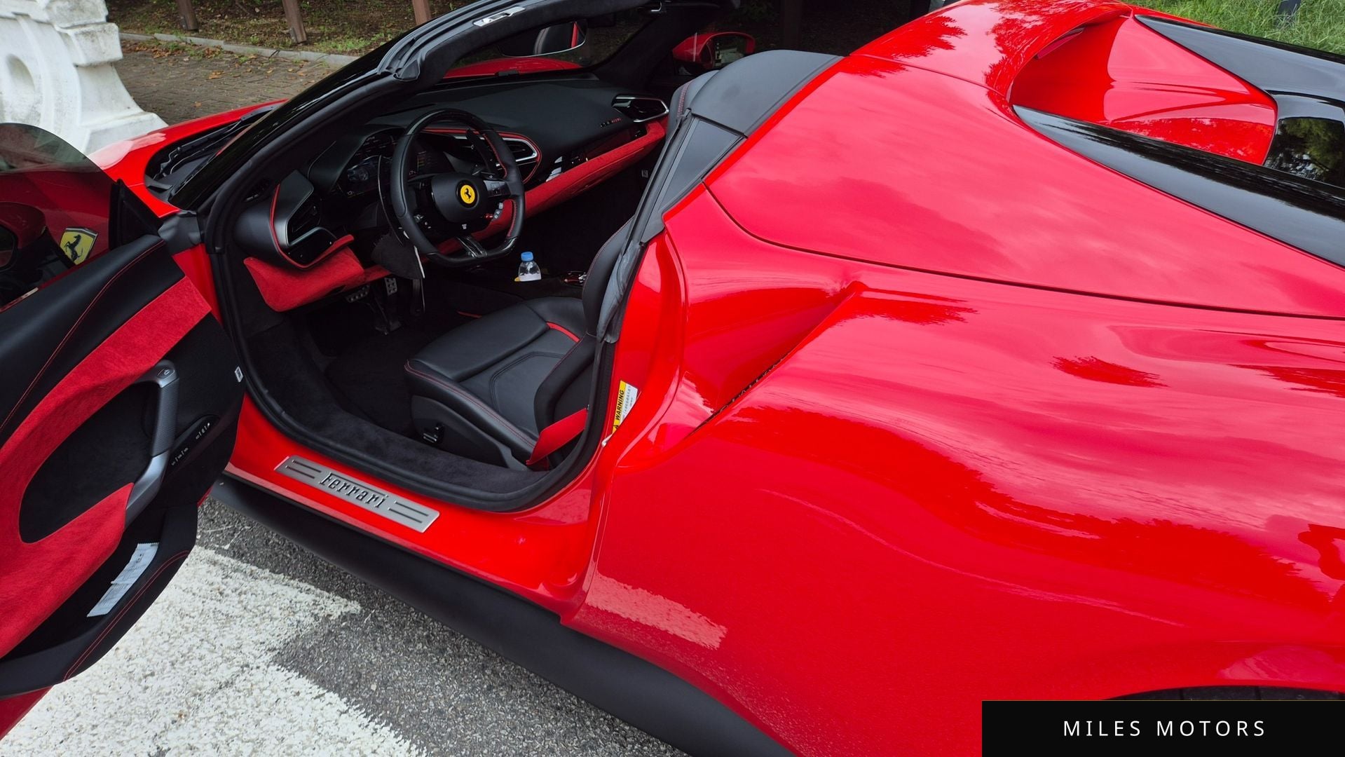 Ferrari 296 GTS 2024 — миниатюра 10
