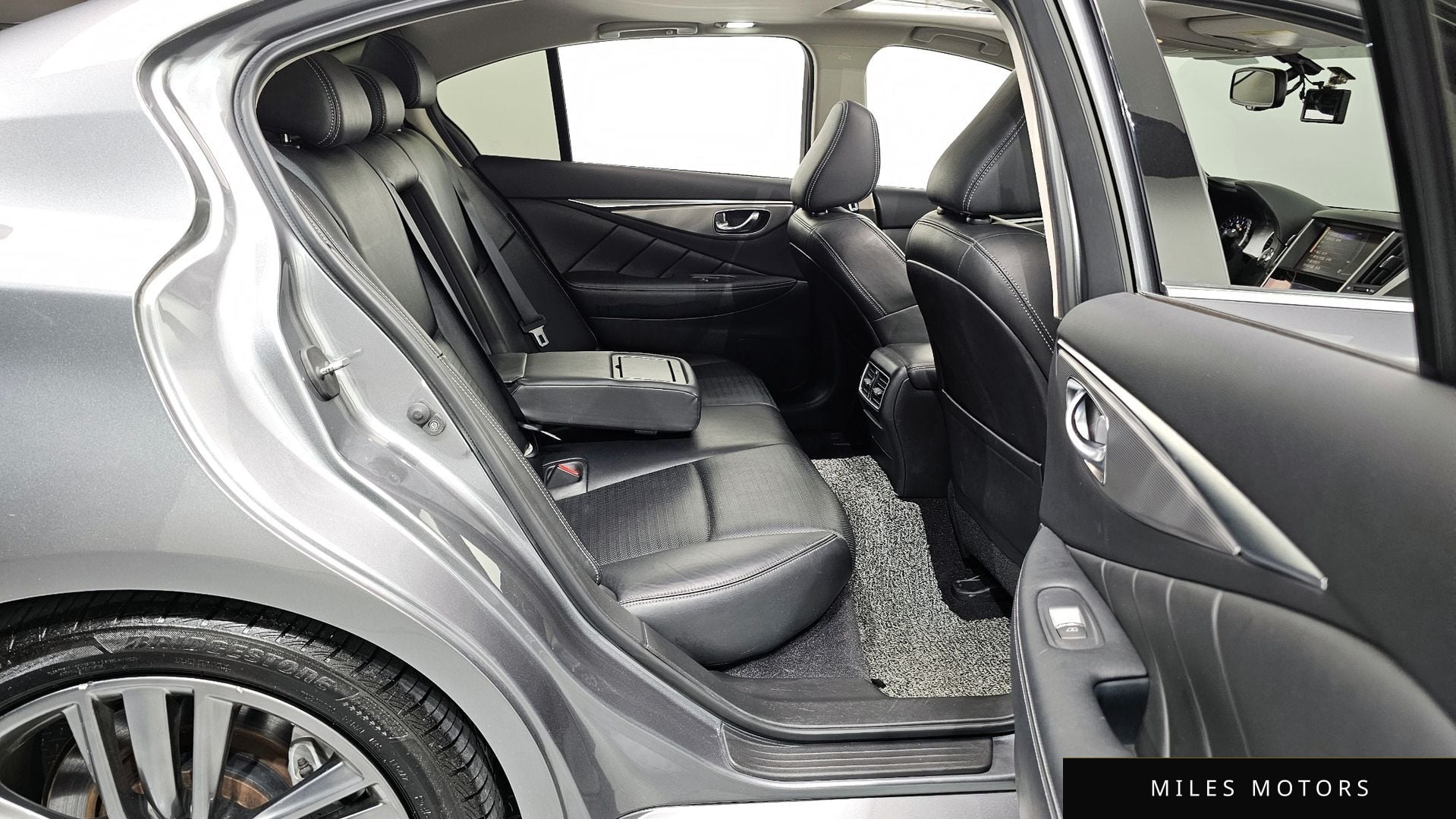 Infiniti Q50 2016 — миниатюра 12