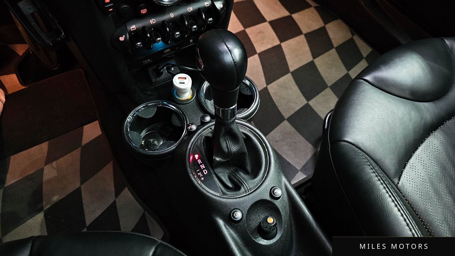 MINI 쿠퍼 S 2013 — миниатюра 9