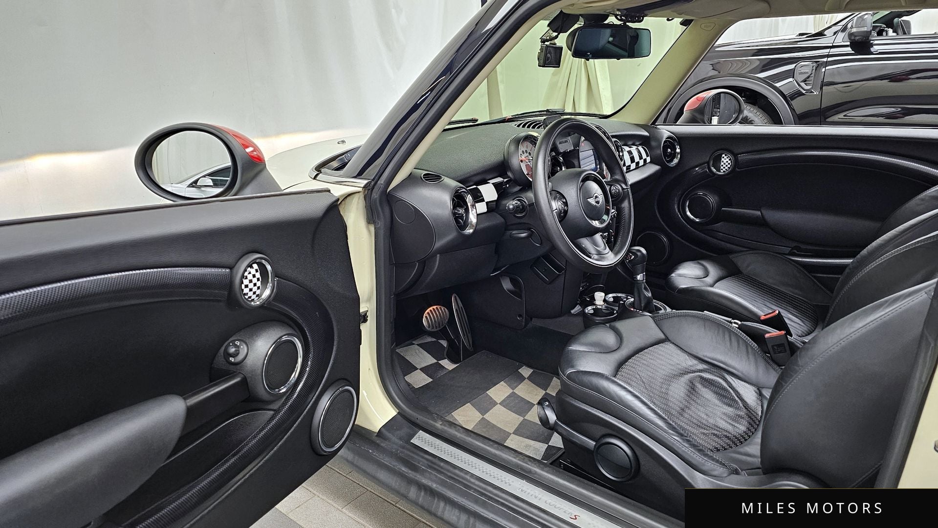 MINI 쿠퍼 S 2013 — миниатюра 10