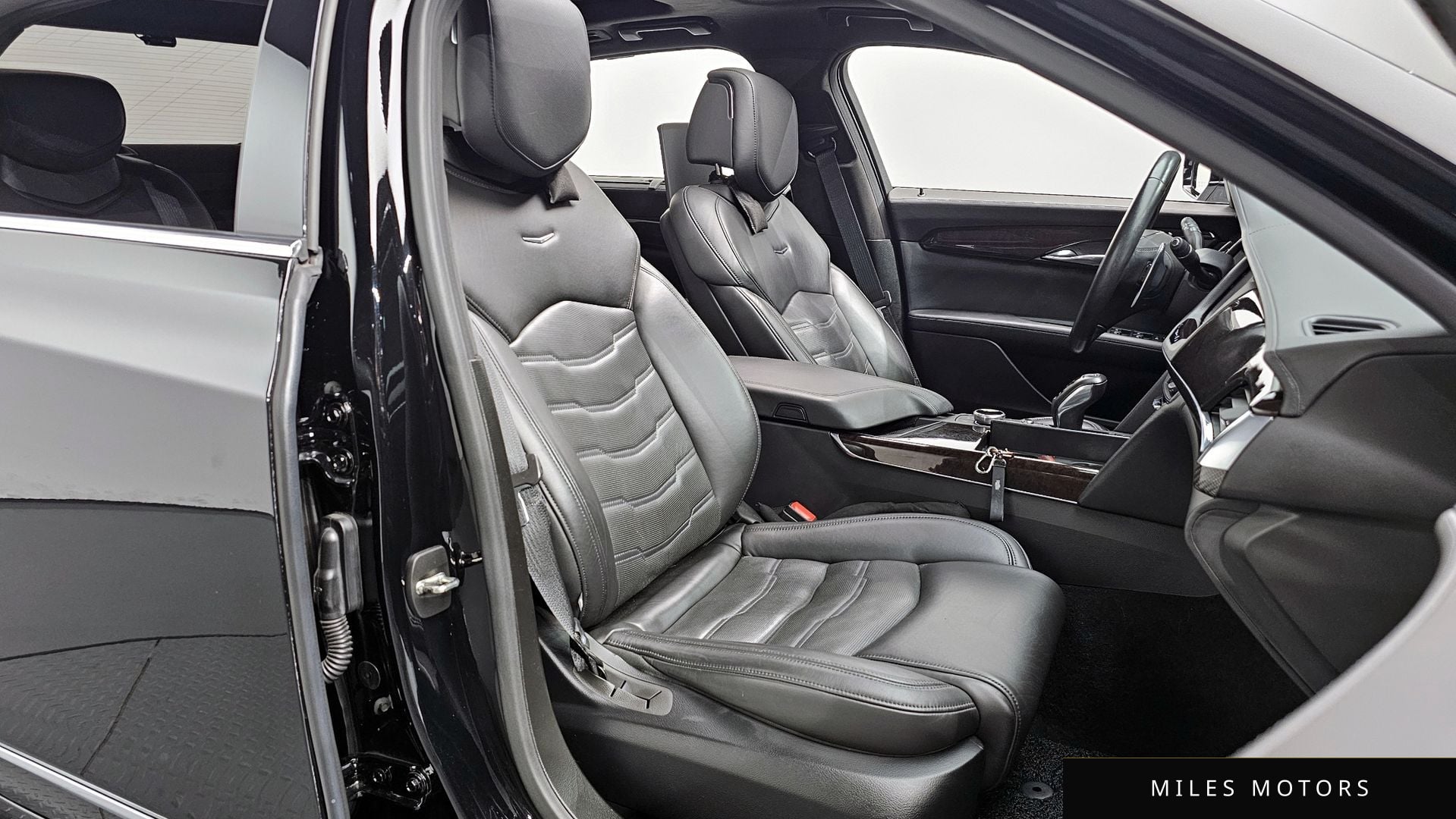 Cadillac CT6 2019 — миниатюра 10