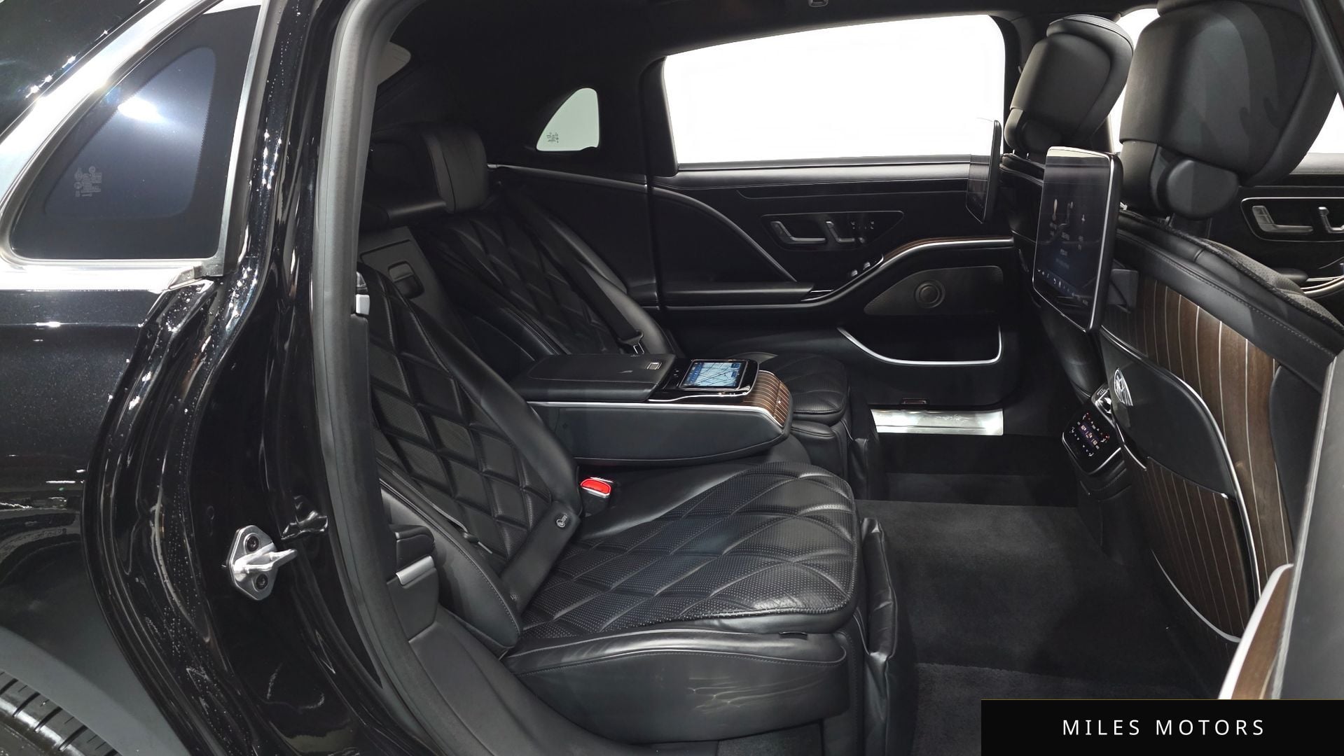 Mercedes-Benz S-Class W223 2022 — миниатюра 11