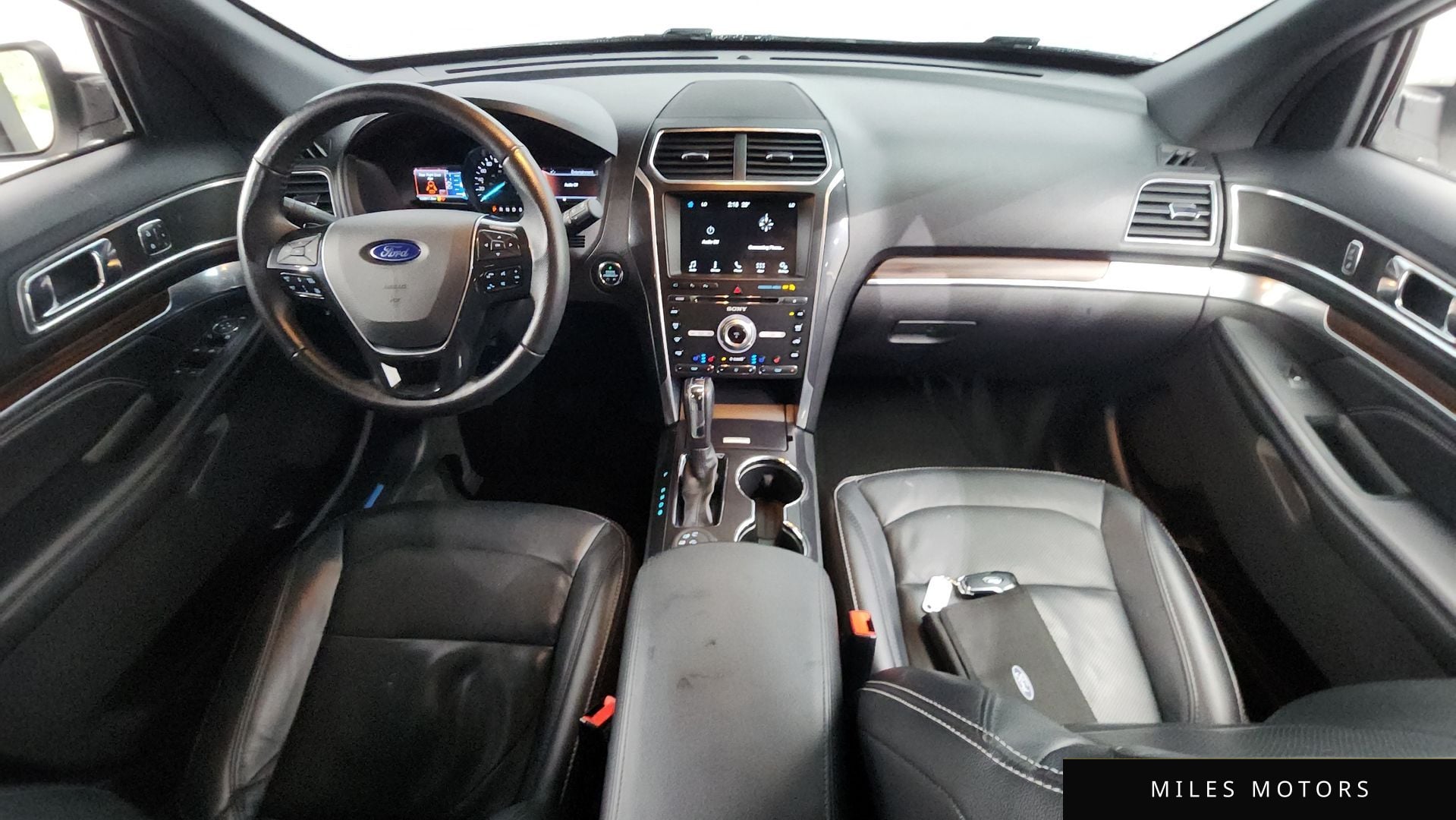 Ford Explorer 2017 — миниатюра 7