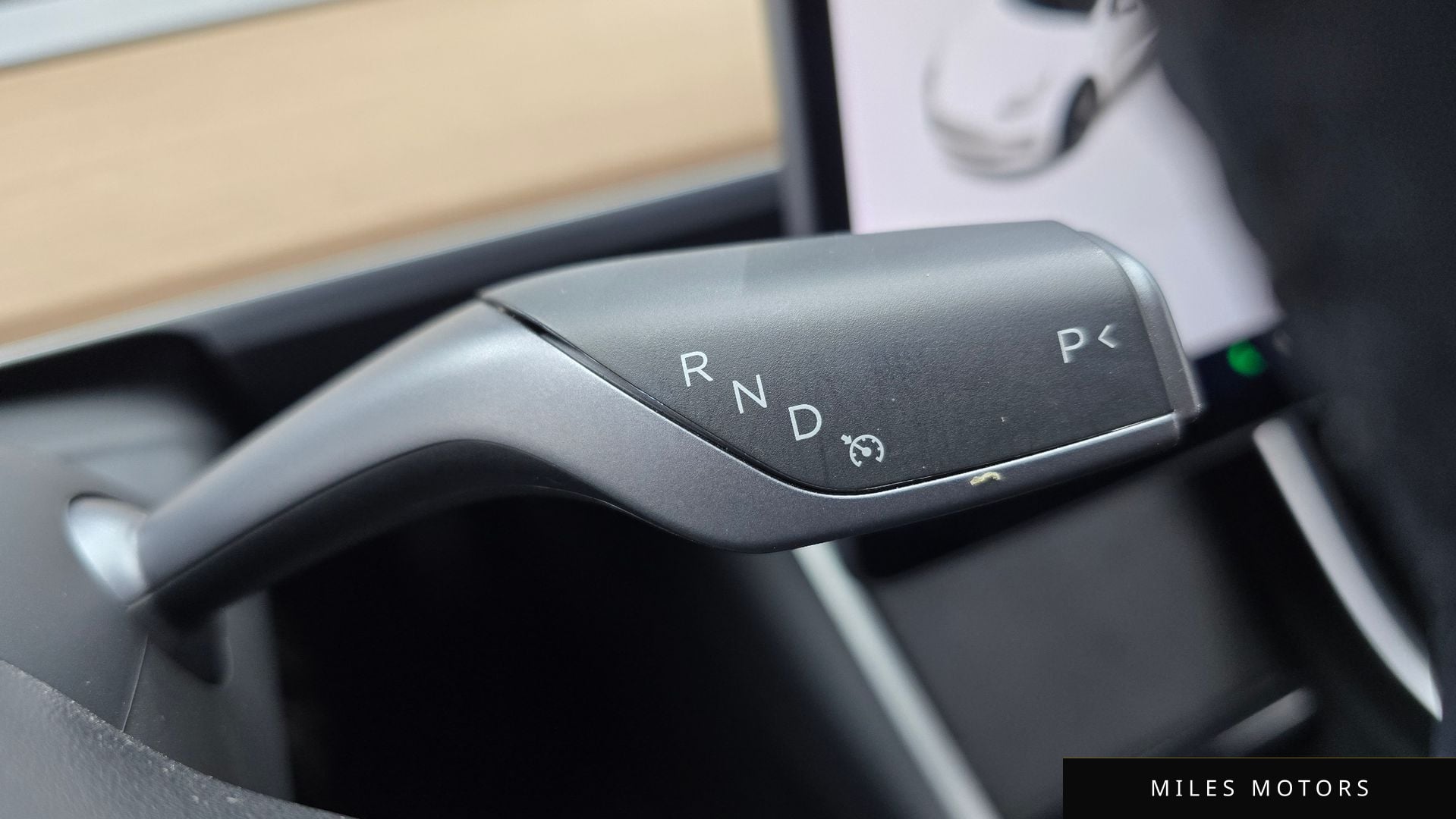Tesla Model 3 2020 — миниатюра 9