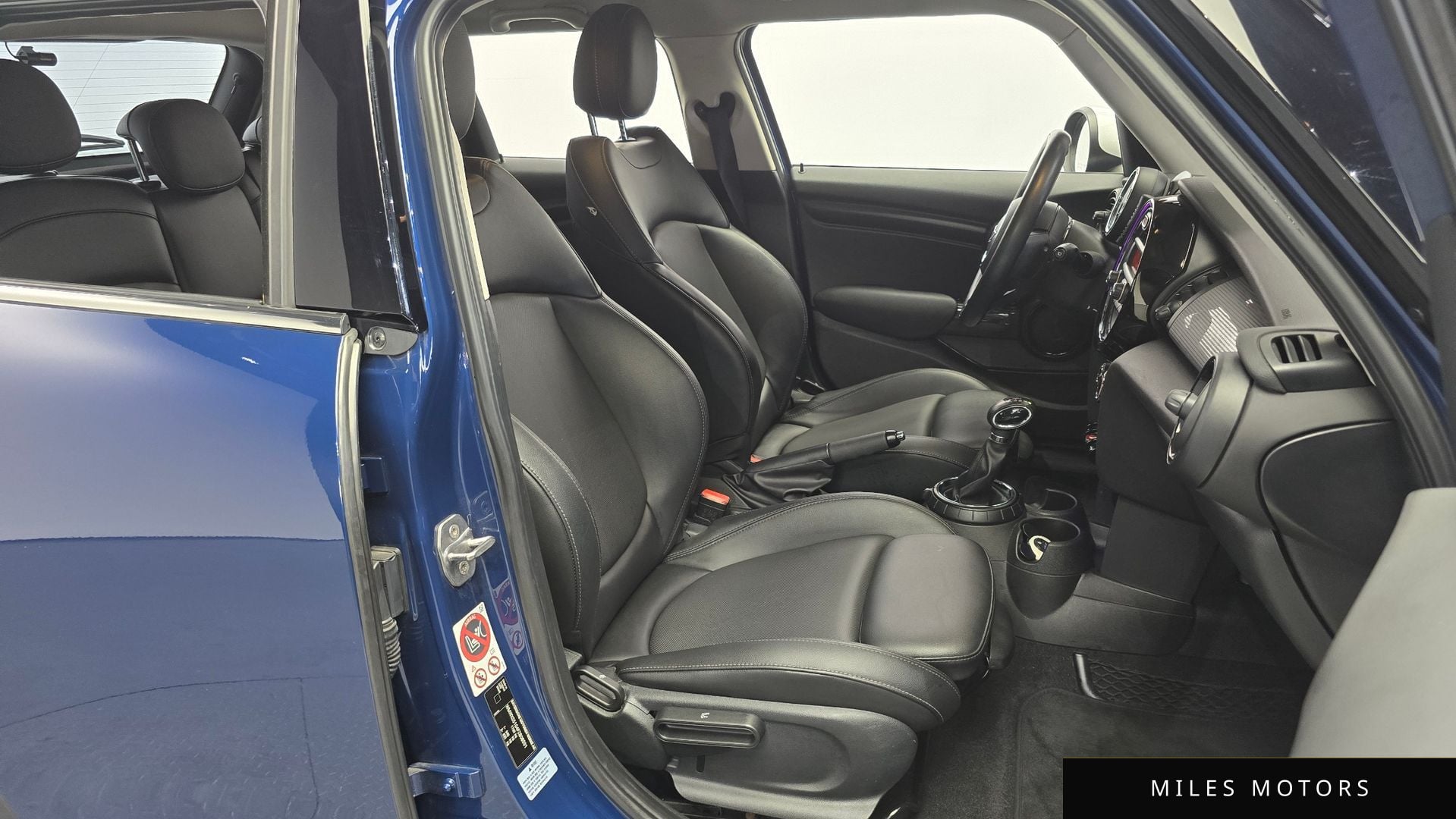 MINI Cooper 2015 — миниатюра 10