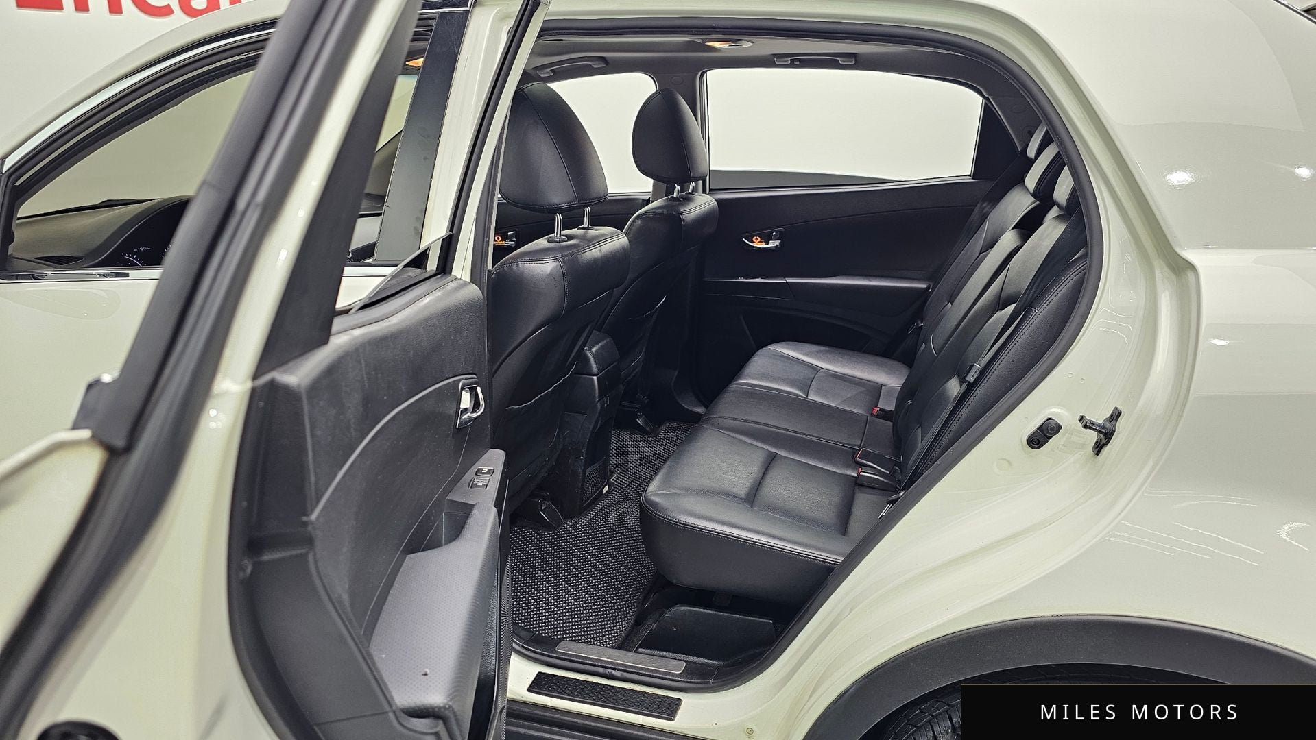 KG Mobility KORANDO 2012 — миниатюра 12