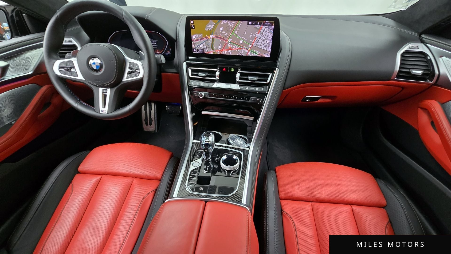BMW 8시리즈 (G15) 2025 — миниатюра 7