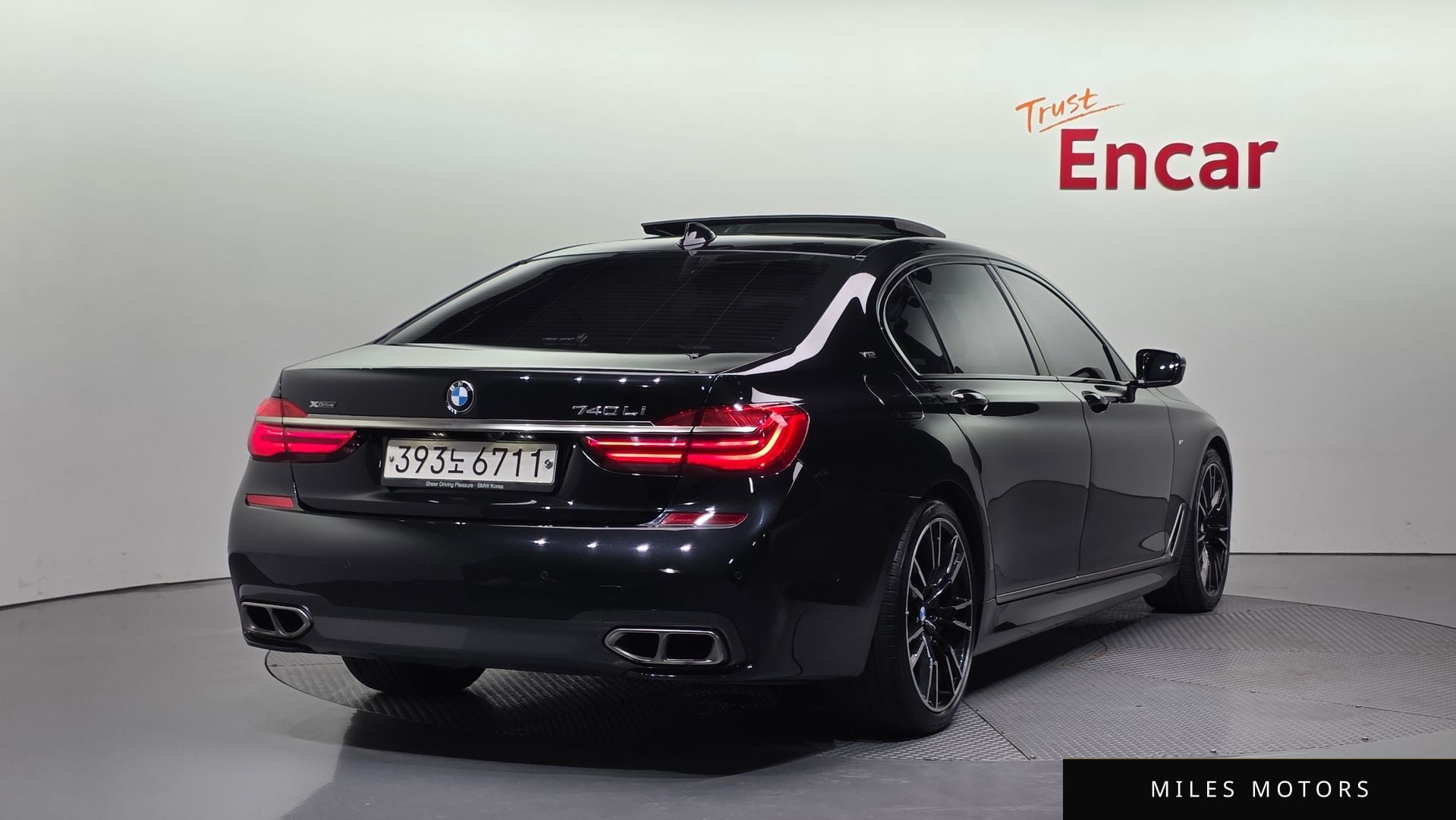 BMW 7 Series (G11) 2017 — миниатюра 2