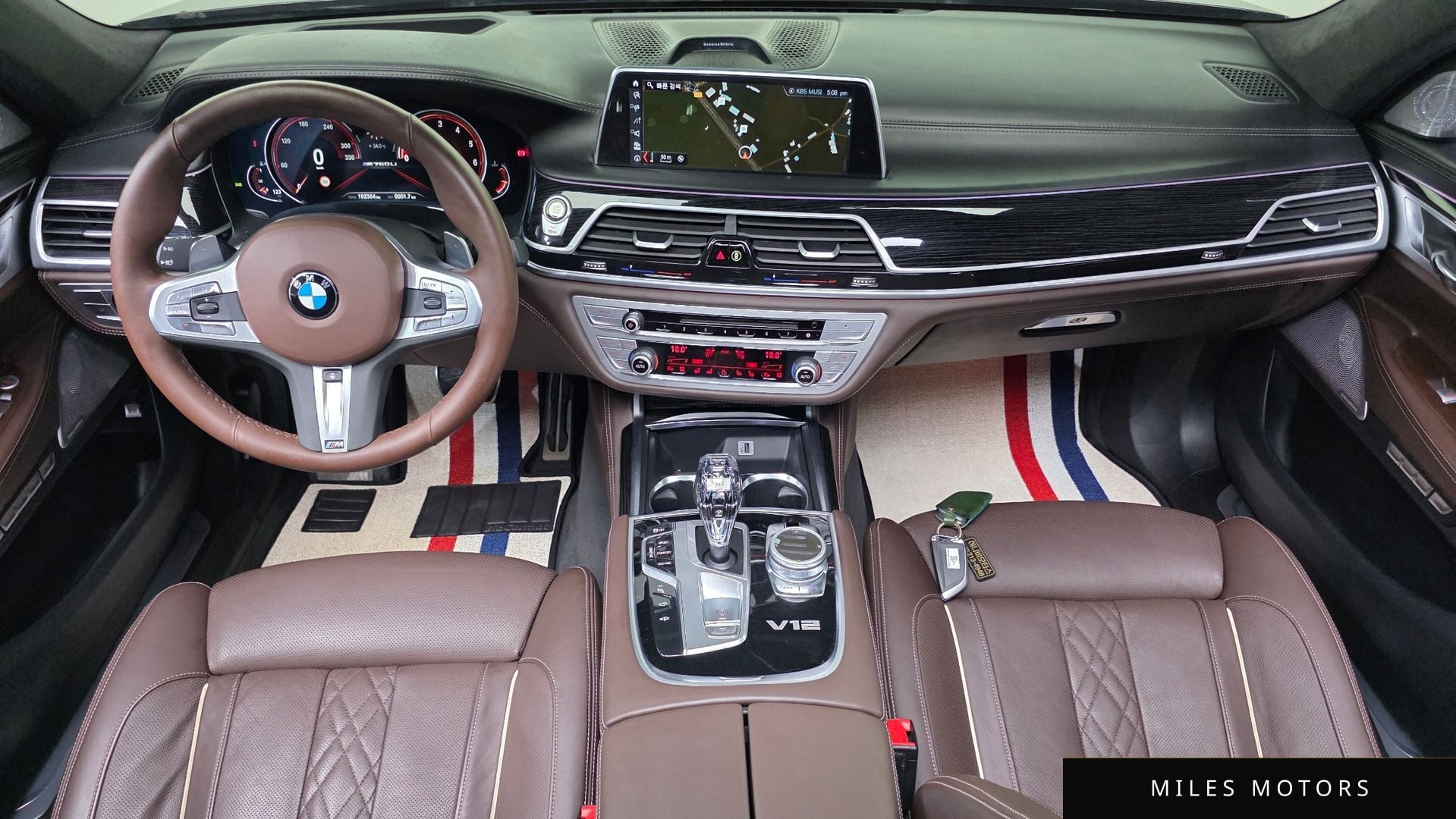 BMW 7 Series (G11) 2017 — миниатюра 7