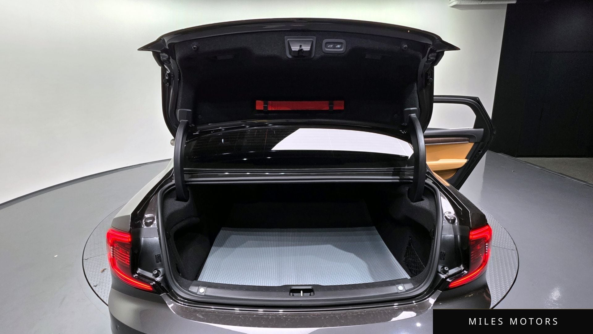 Volvo S90 2024 — миниатюра 20