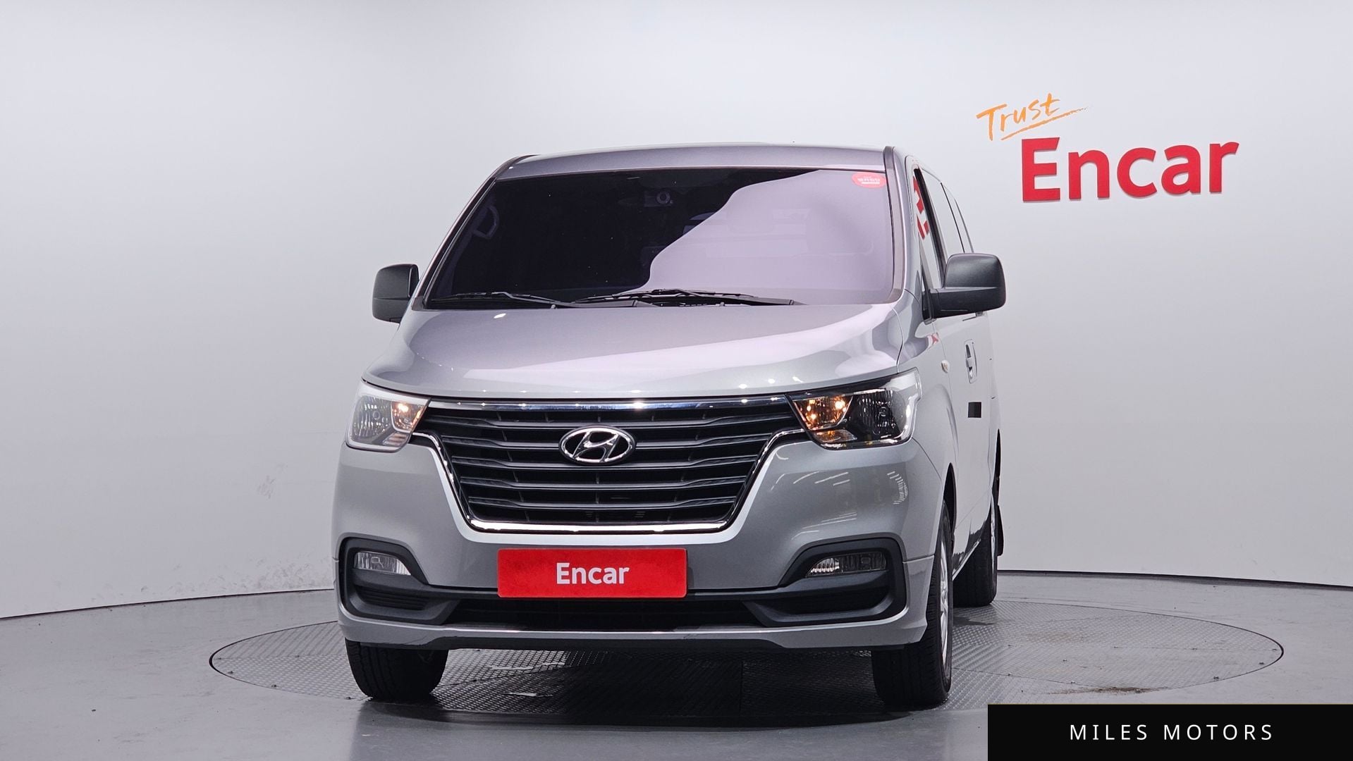 Hyundai Starex 2019 — миниатюра 3