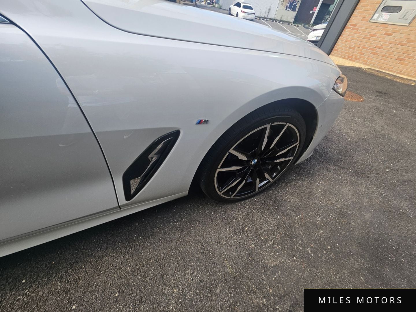 BMW 8 Series (G15) 2023 — миниатюра 6