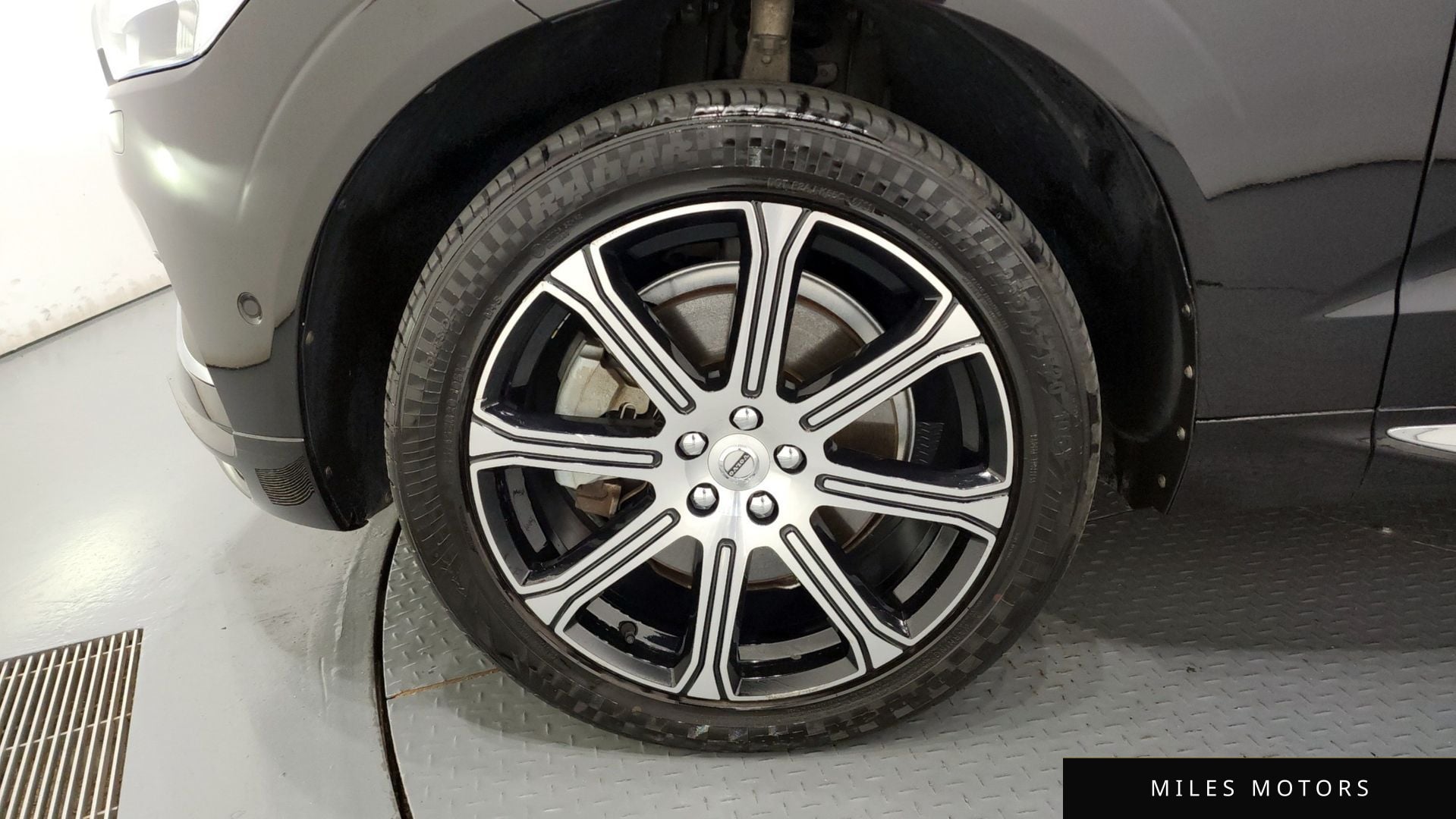 Volvo XC60 2020 — миниатюра 5