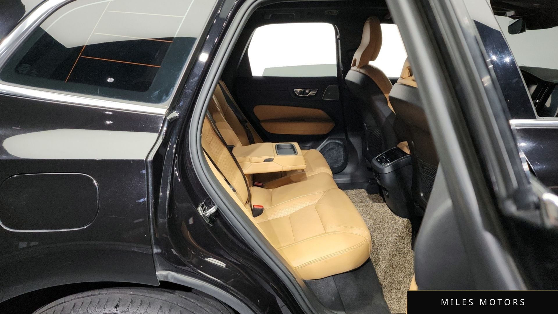 Volvo XC60 2020 — миниатюра 12