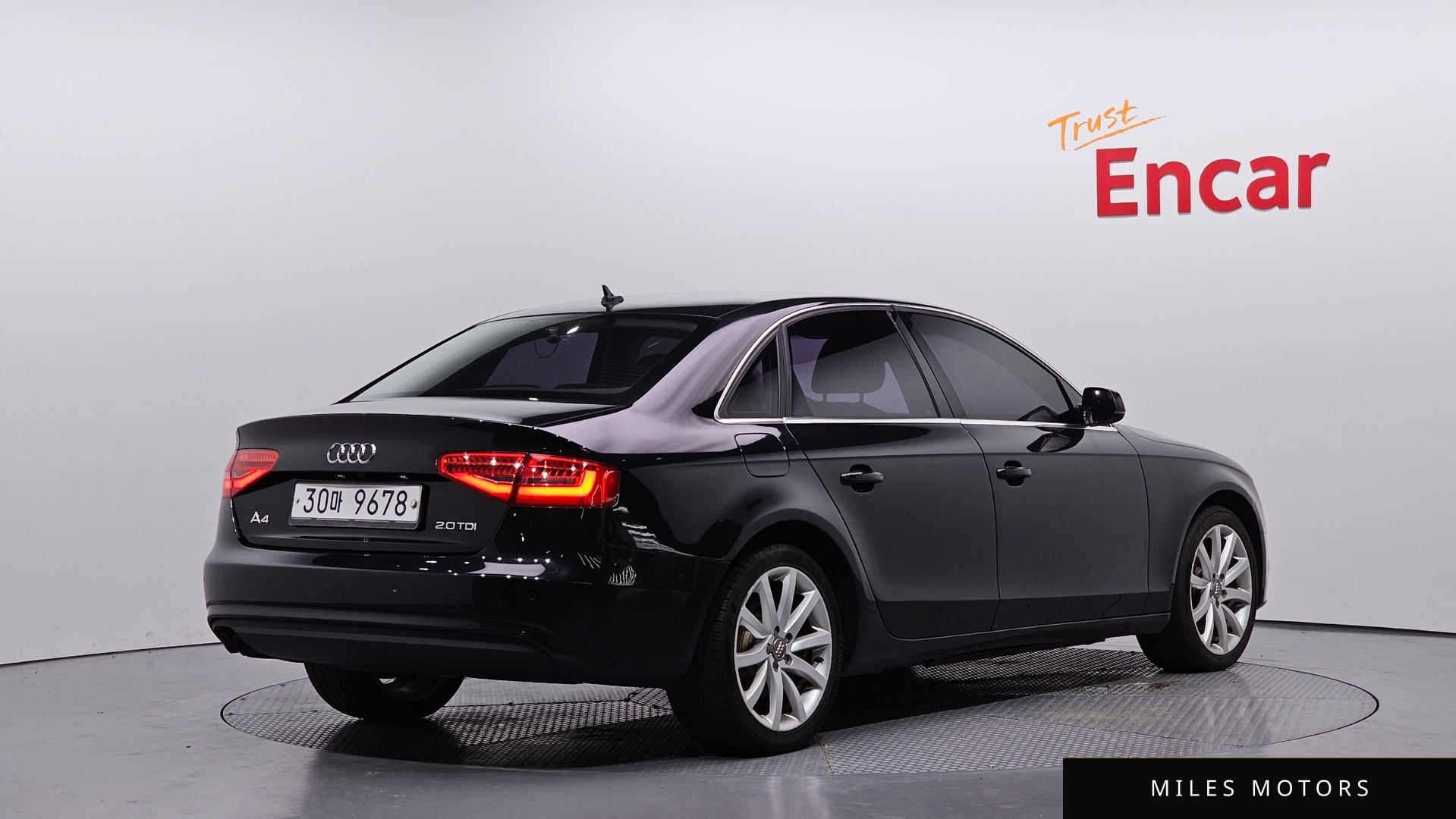 Audi A4 2013 — миниатюра 2
