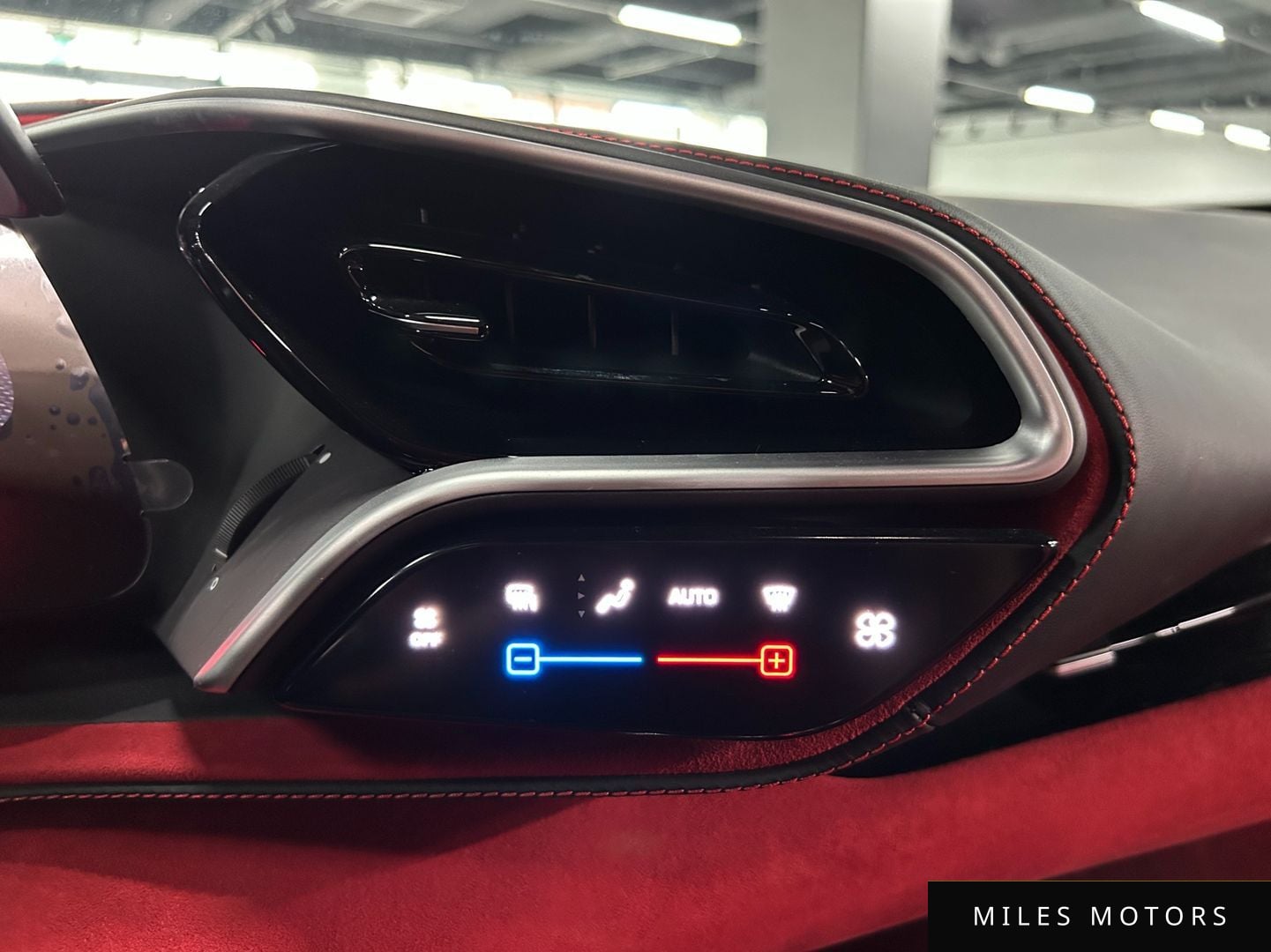 Ferrari 296 GTB 2023 — миниатюра 10