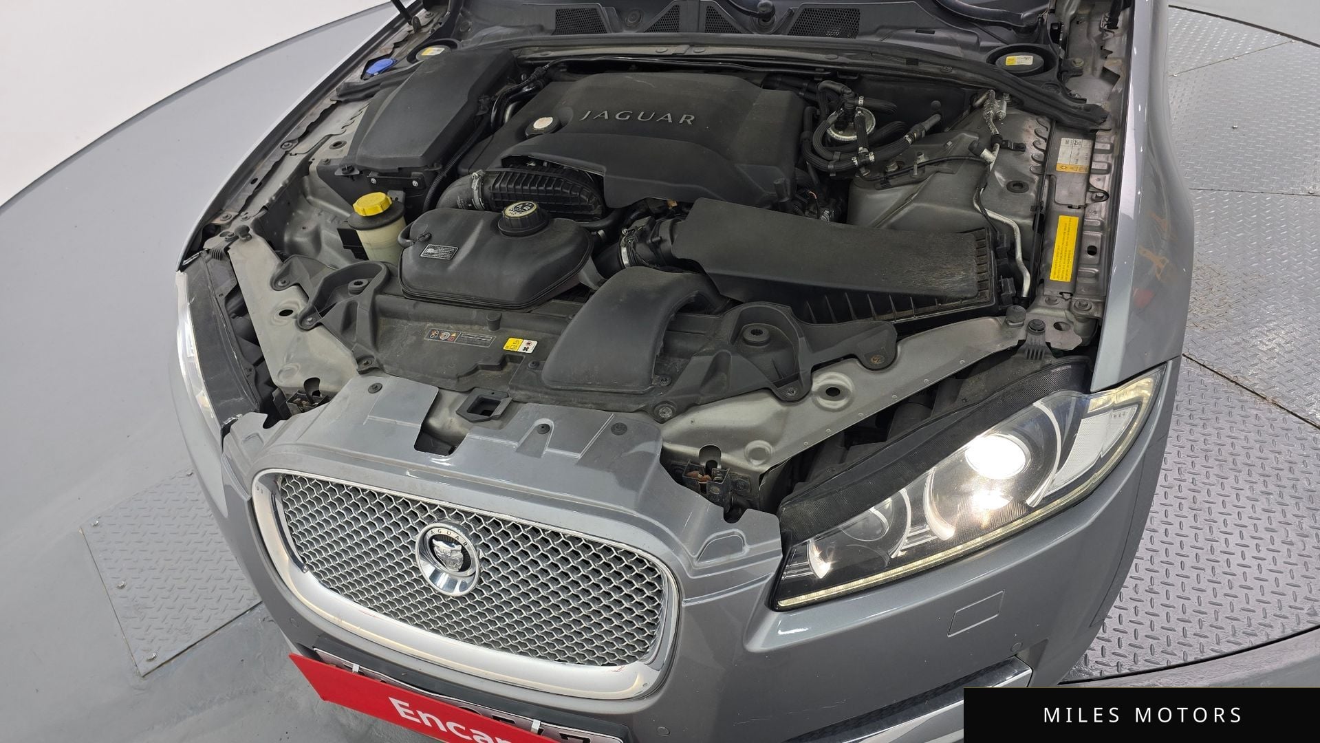 Jaguar New XF 2013 — миниатюра 6