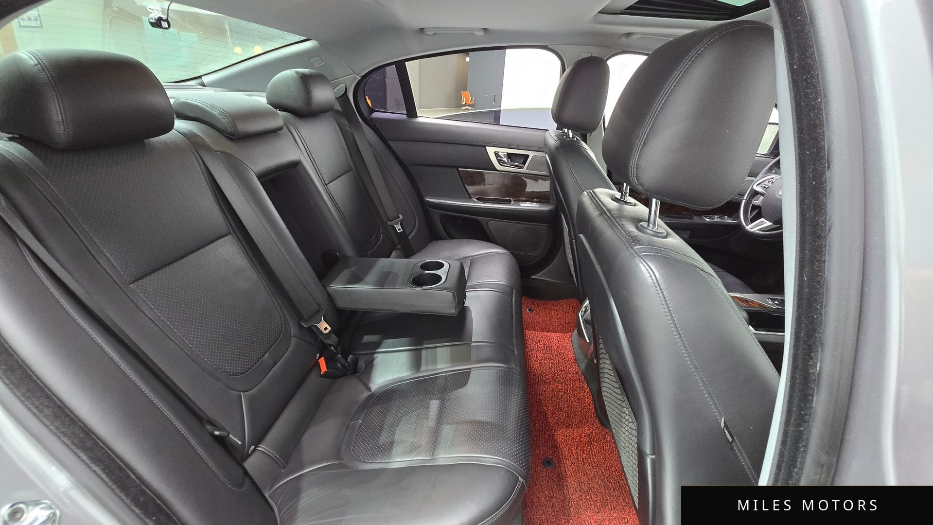 Jaguar New XF 2013 — миниатюра 12