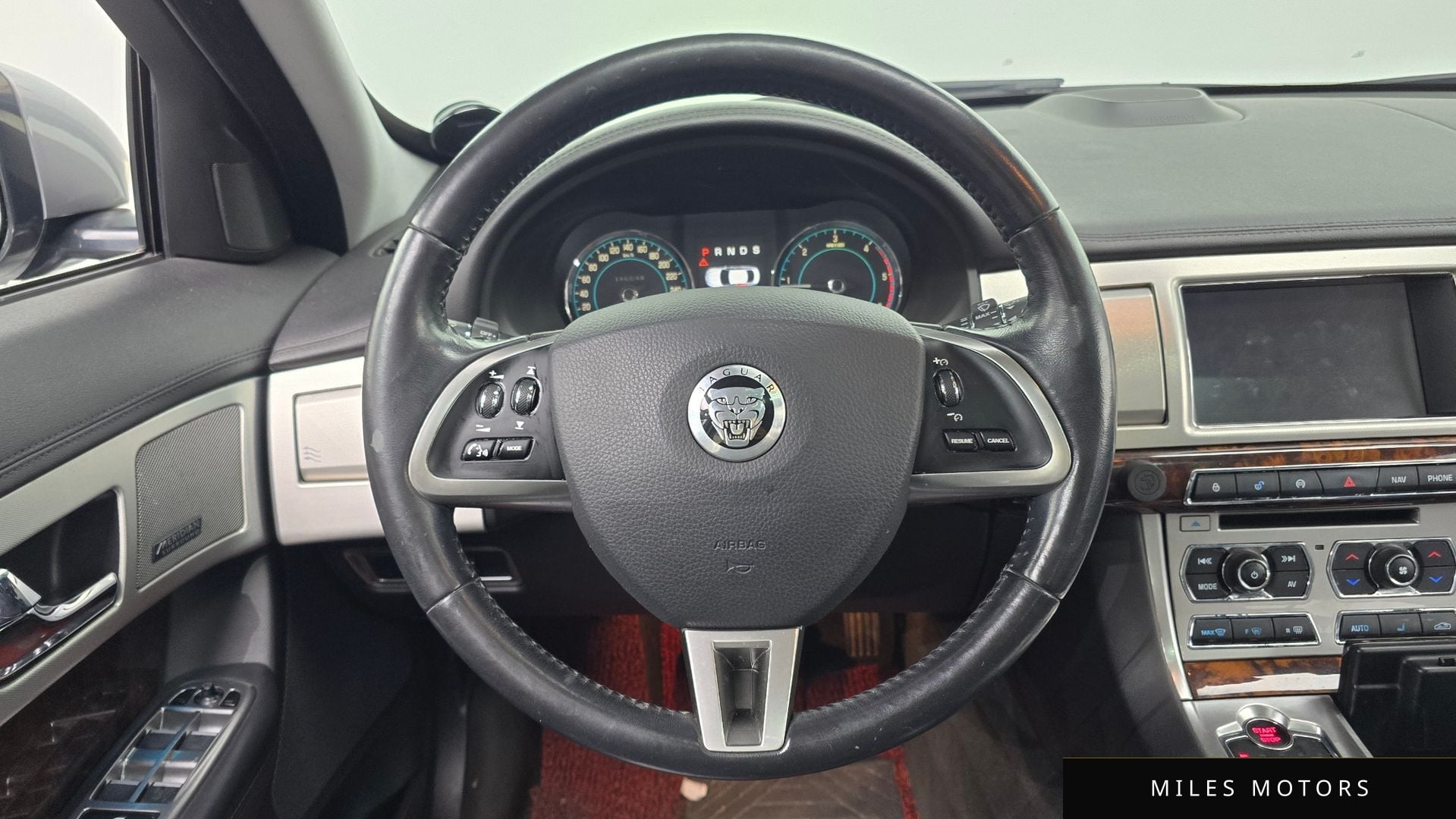 Jaguar New XF 2013 — миниатюра 14