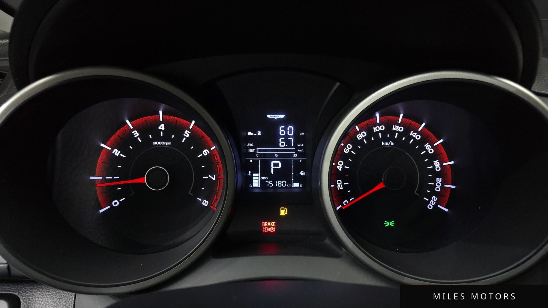 KG Mobility Tivoli 2016 — миниатюра 8