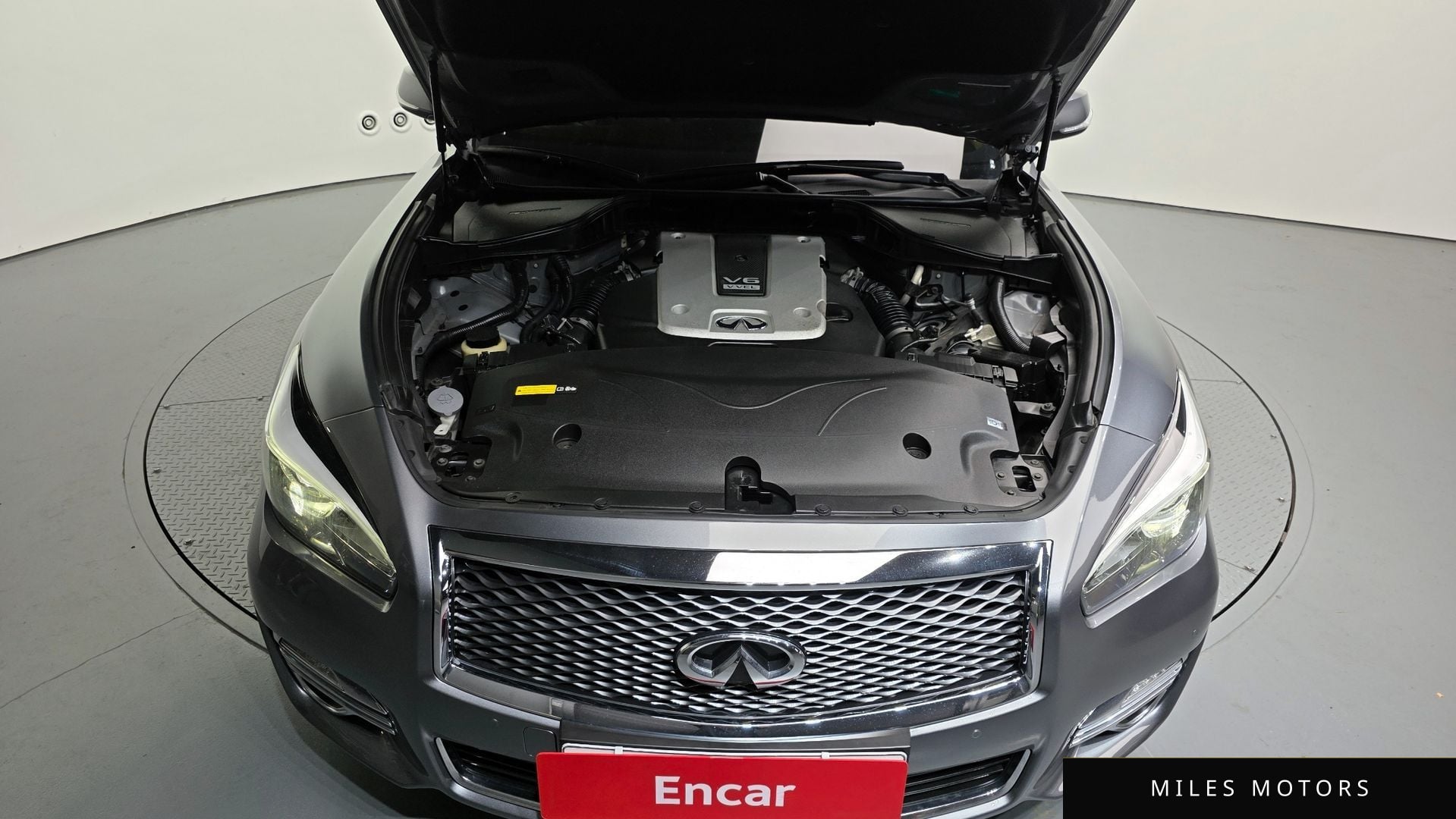 Infiniti Q70 2016 — миниатюра 6