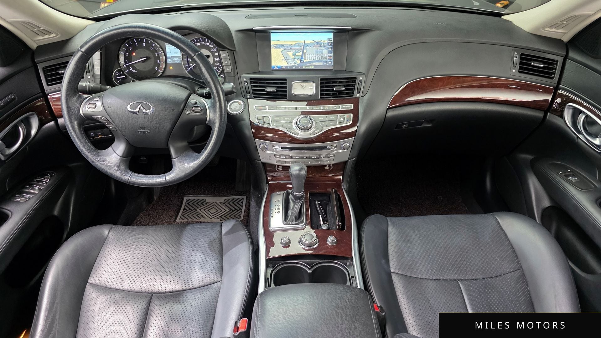 Infiniti Q70 2016 — миниатюра 7