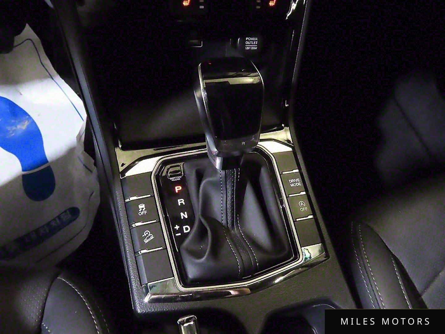KG Mobility Beautiful Korando 2024 — миниатюра 12
