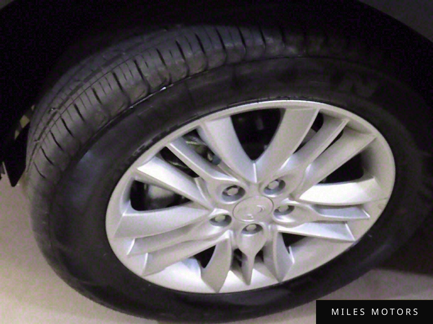 KG Mobility Beautiful Korando 2024 — миниатюра 19