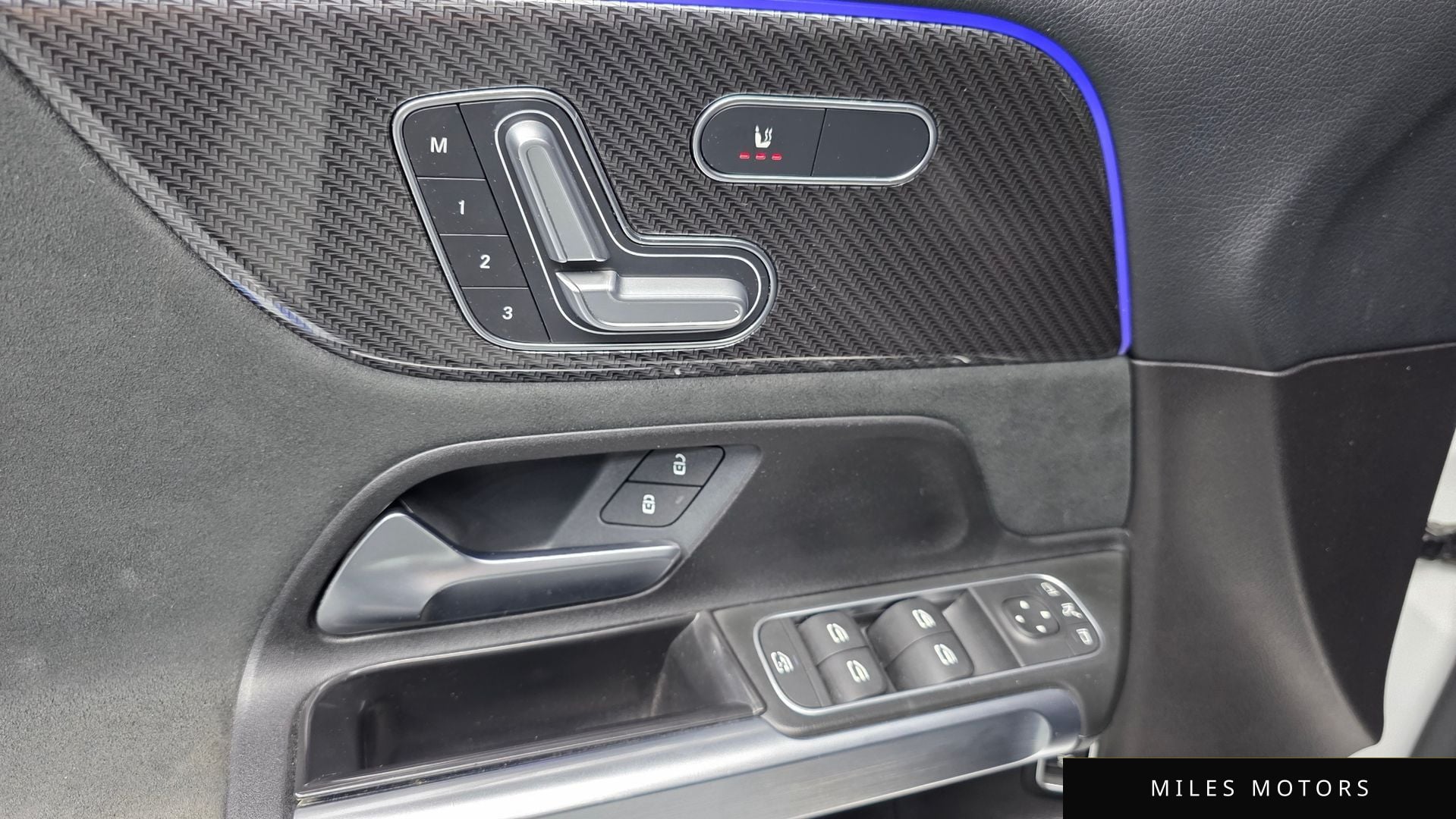 Mercedes-Benz GLB-Class X247 2020 — миниатюра 13