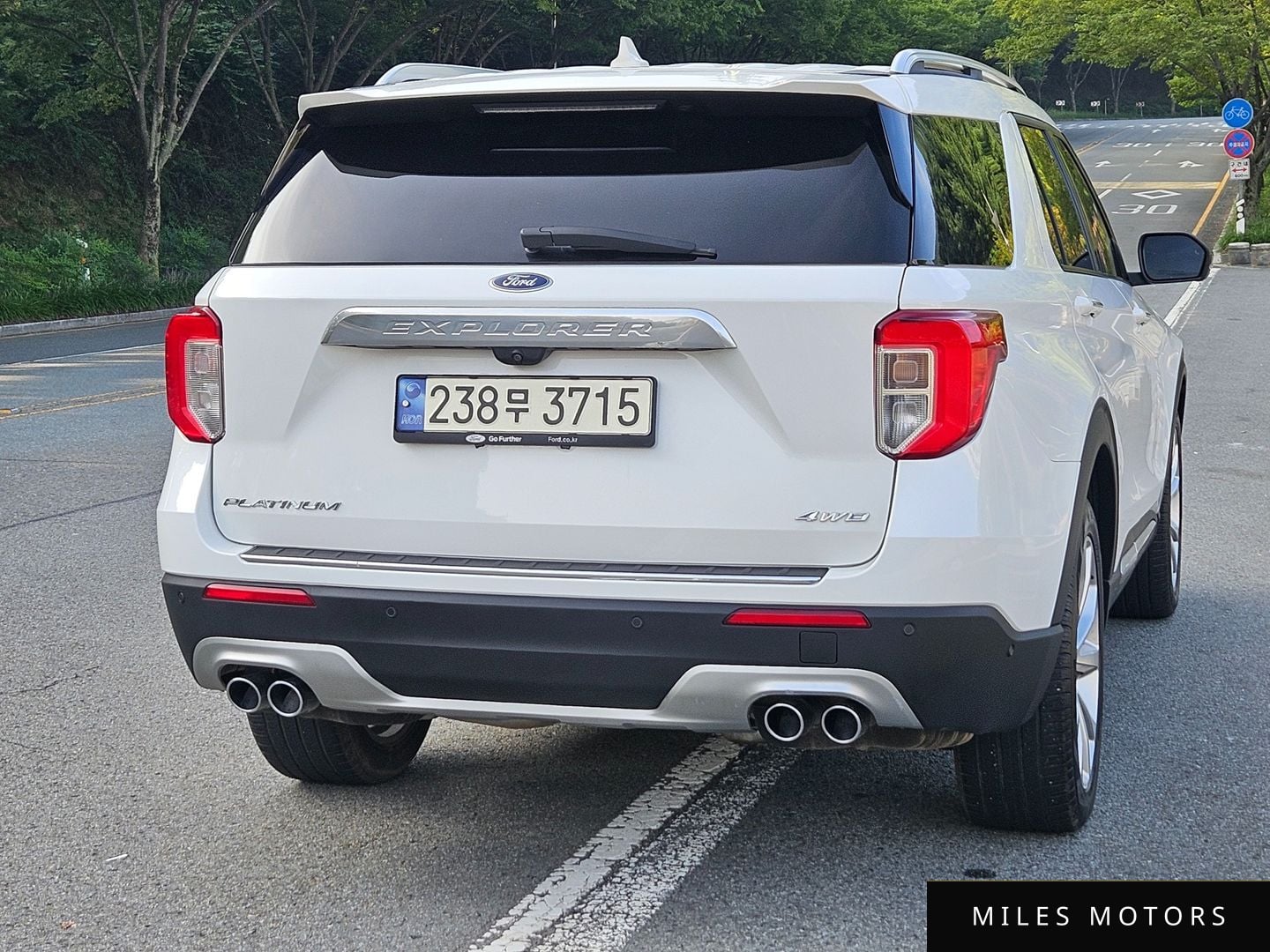 Ford Explorer 2023 — миниатюра 6