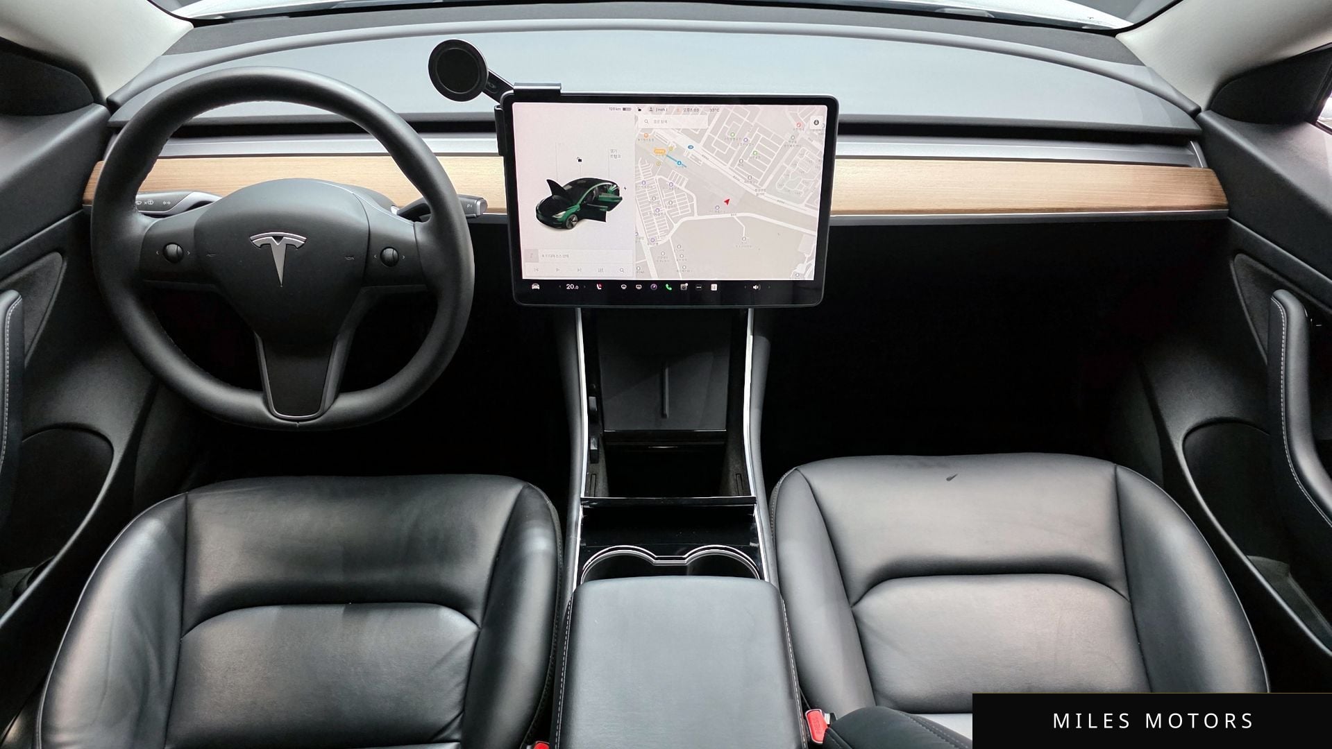 Tesla Model 3 2020 — миниатюра 7