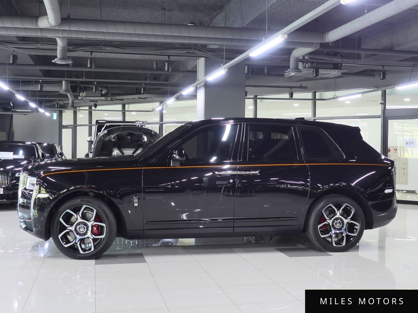 Rolls-Royce Cullinan 2021 — миниатюра 2