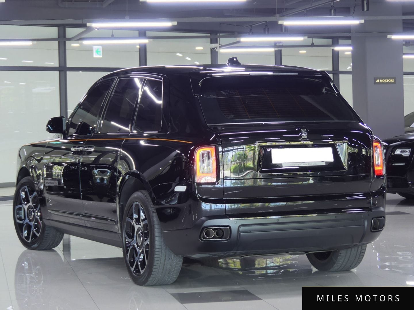 Rolls-Royce Cullinan 2021 — миниатюра 3