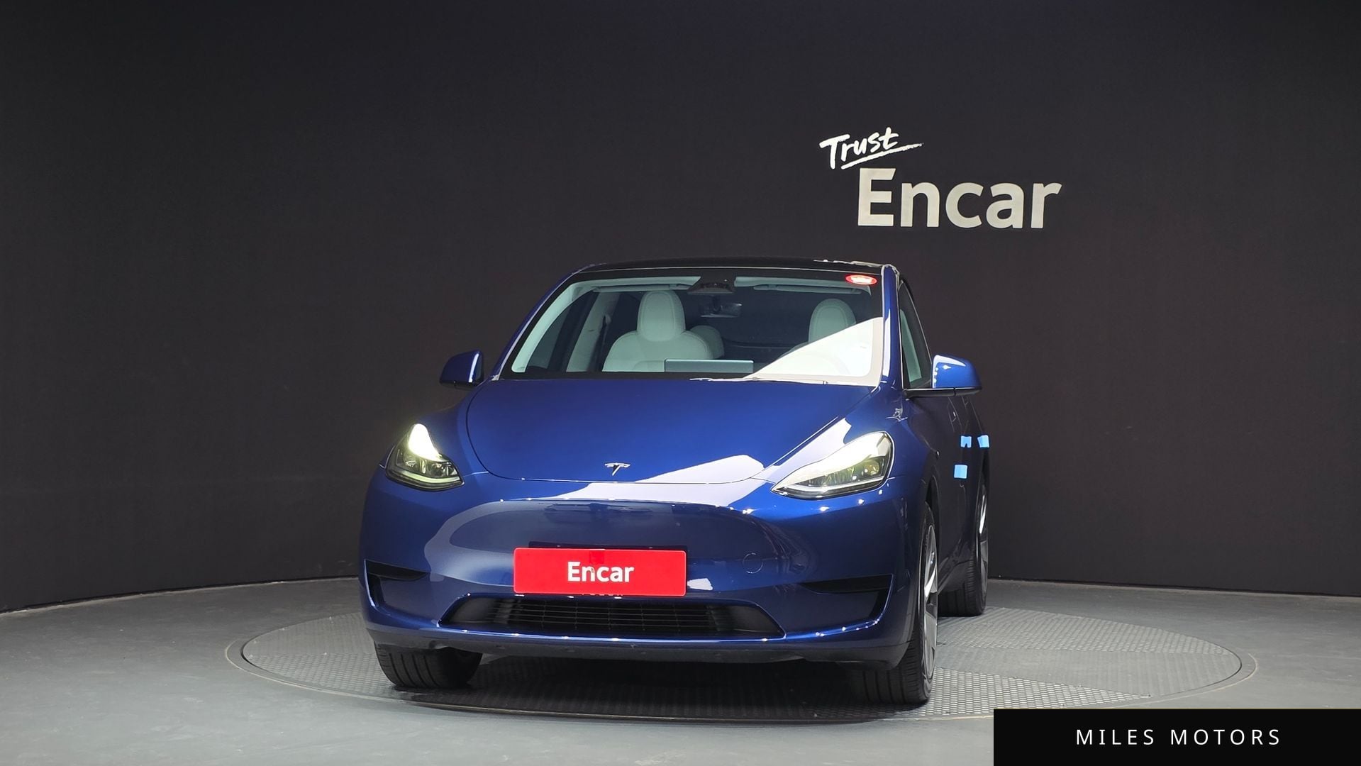 Tesla Model Y 2024 — миниатюра 3