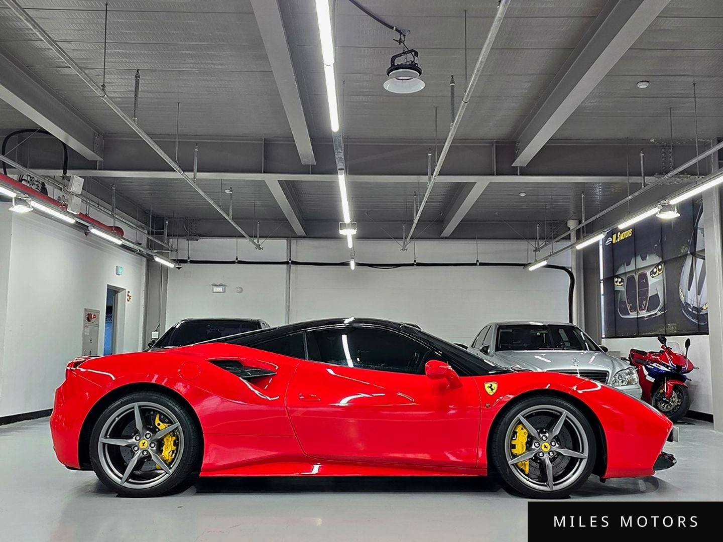 Ferrari 488 GTB 2017 — миниатюра 3