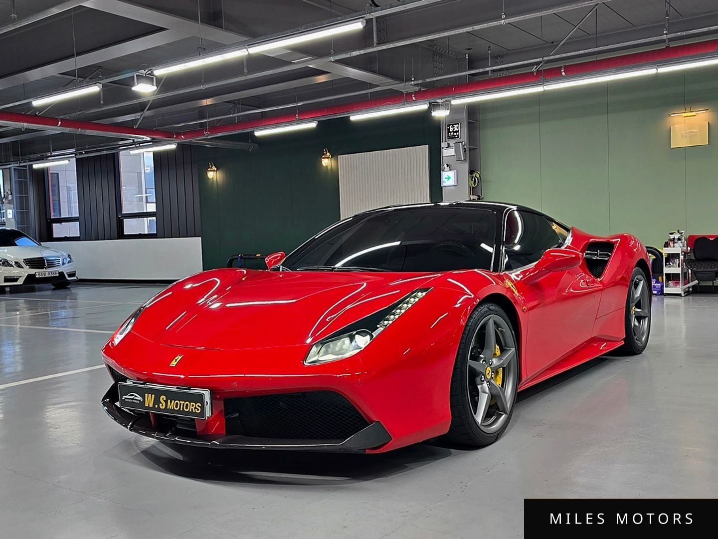 Ferrari 488 GTB 2017 — миниатюра 5
