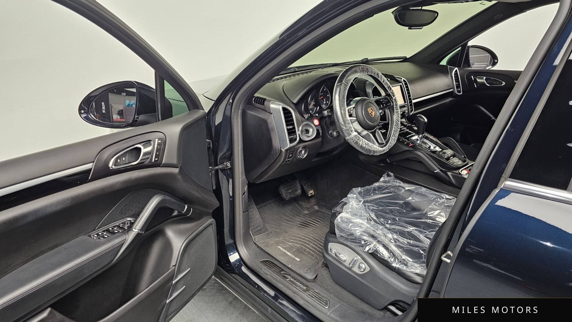 Porsche Cayenne 2016 — миниатюра 10