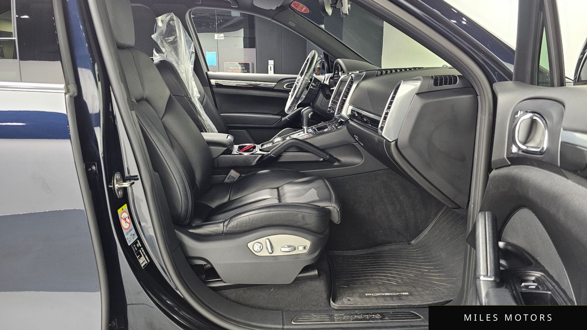 Porsche Cayenne 2016 — миниатюра 11