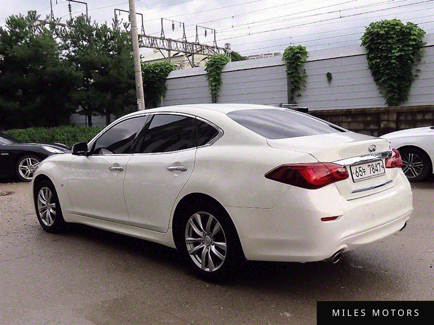 Infiniti Q70 2015 — миниатюра 3