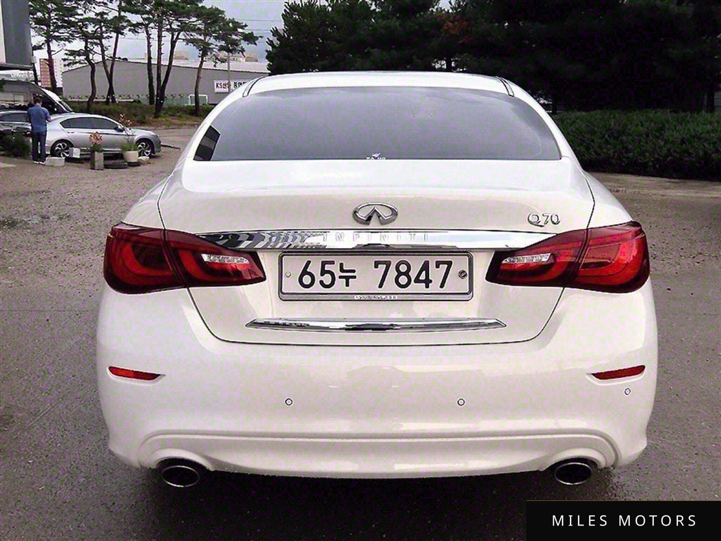 Infiniti Q70 2015 — миниатюра 4